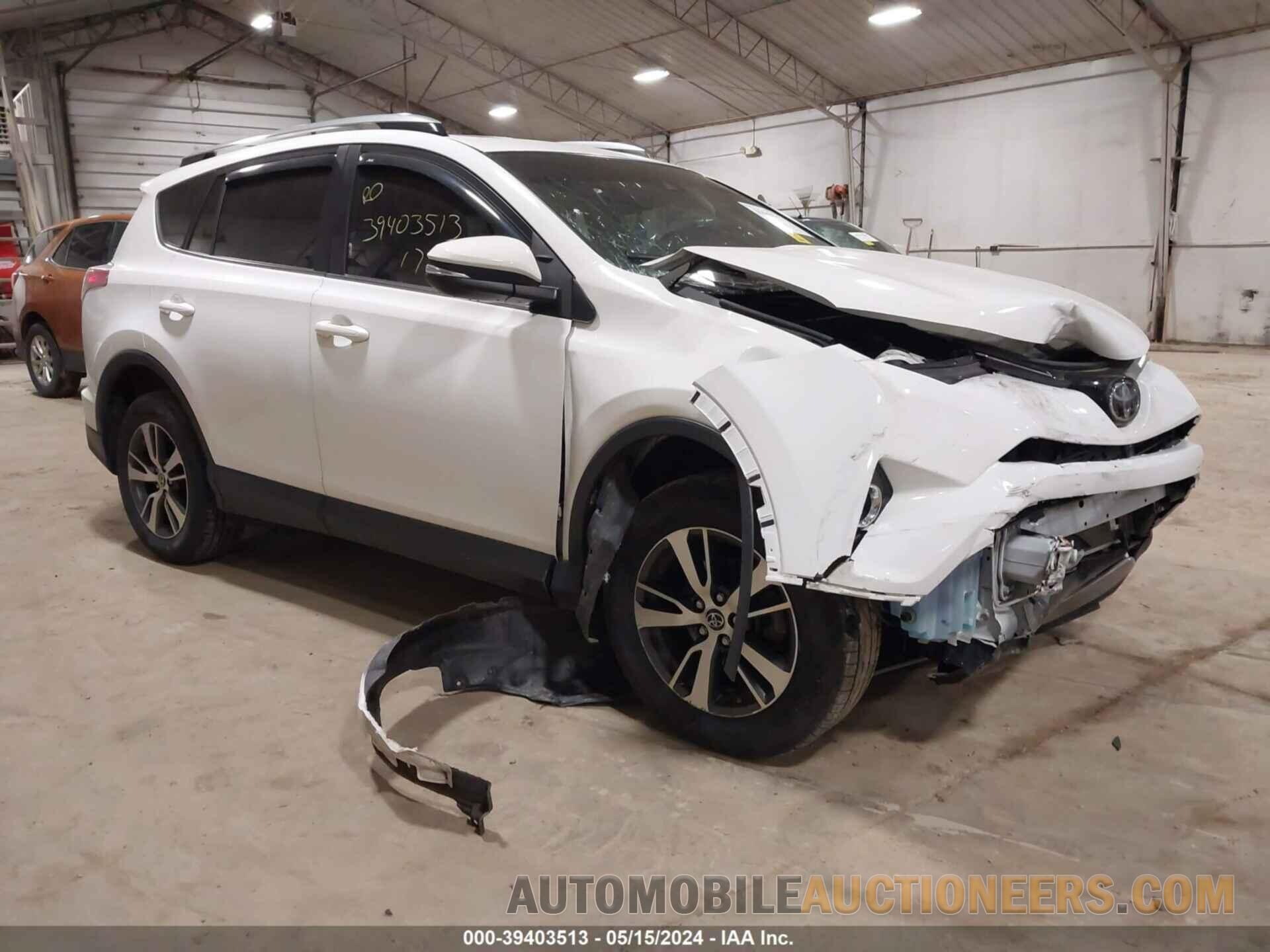 JTMRFREV1HJ174020 TOYOTA RAV4 2017