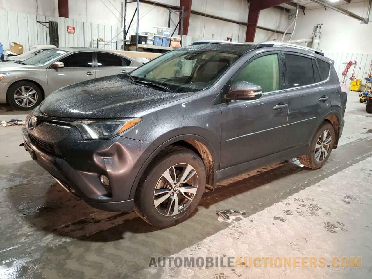 JTMRFREV1HJ704549 TOYOTA RAV4 2017