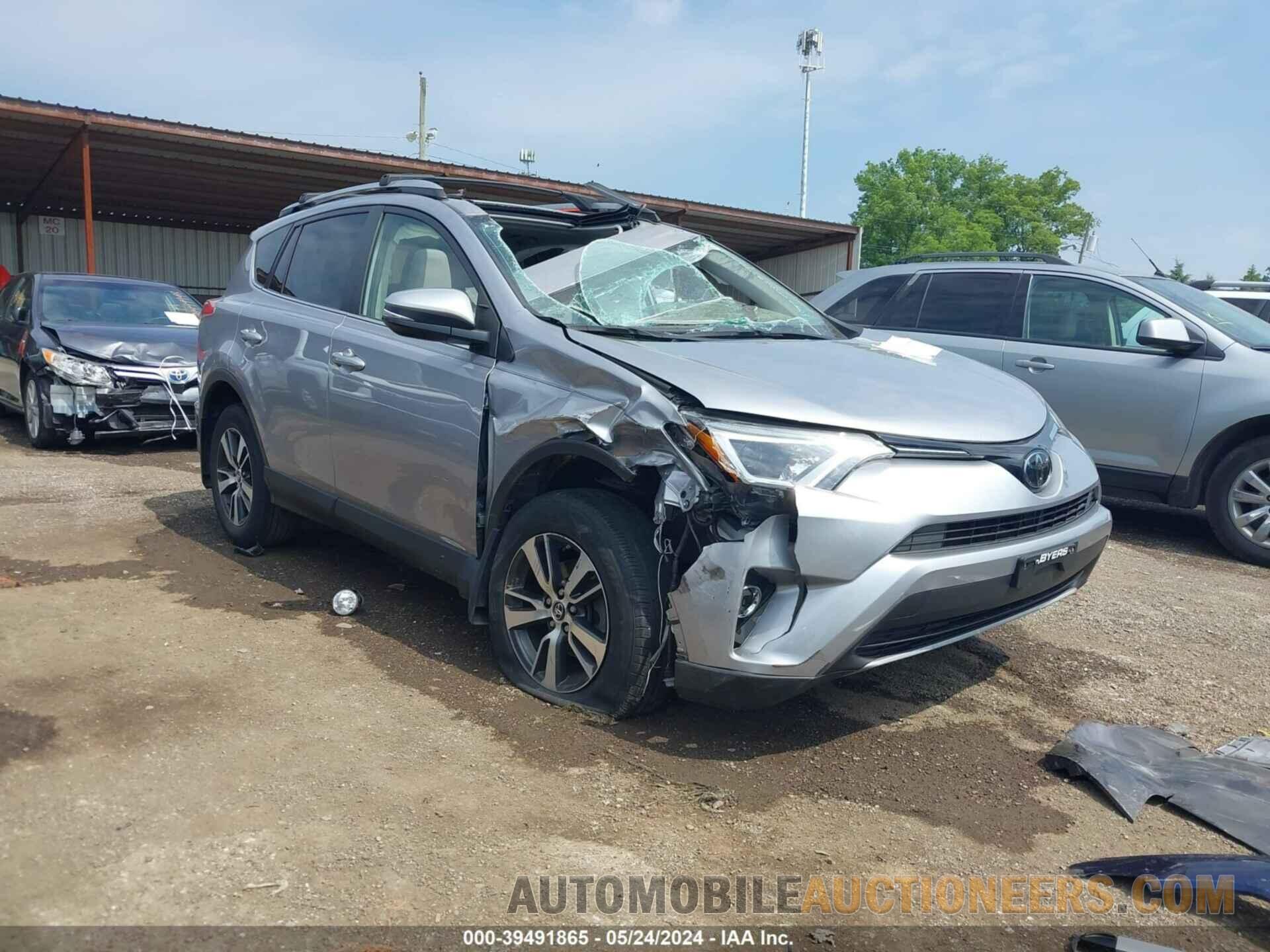 JTMRFREV1JD233300 TOYOTA RAV4 2018