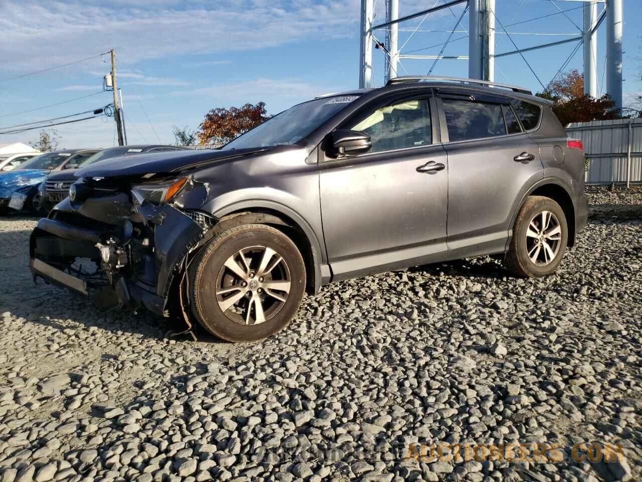 JTMRFREV1JD238349 TOYOTA RAV4 2018