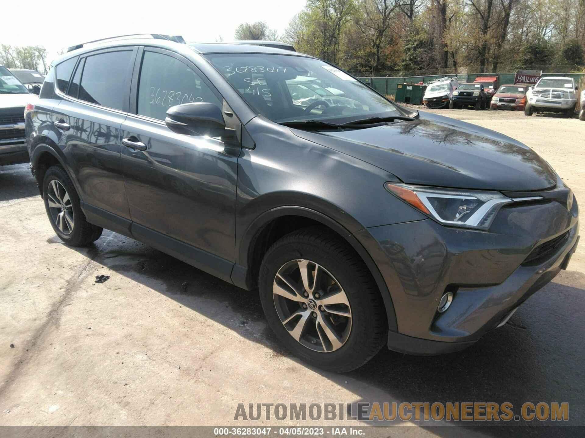 JTMRFREV1JD241719 TOYOTA RAV4 2018