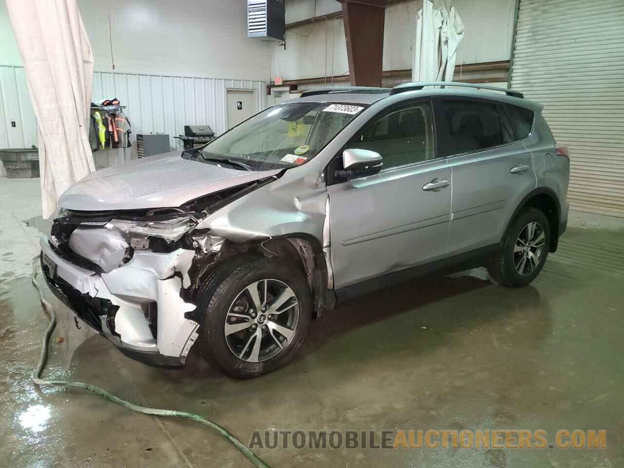 JTMRFREV1JD243759 TOYOTA RAV4 2018