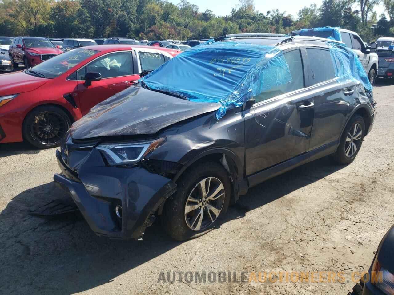 JTMRFREV1JJ208592 TOYOTA RAV4 2018