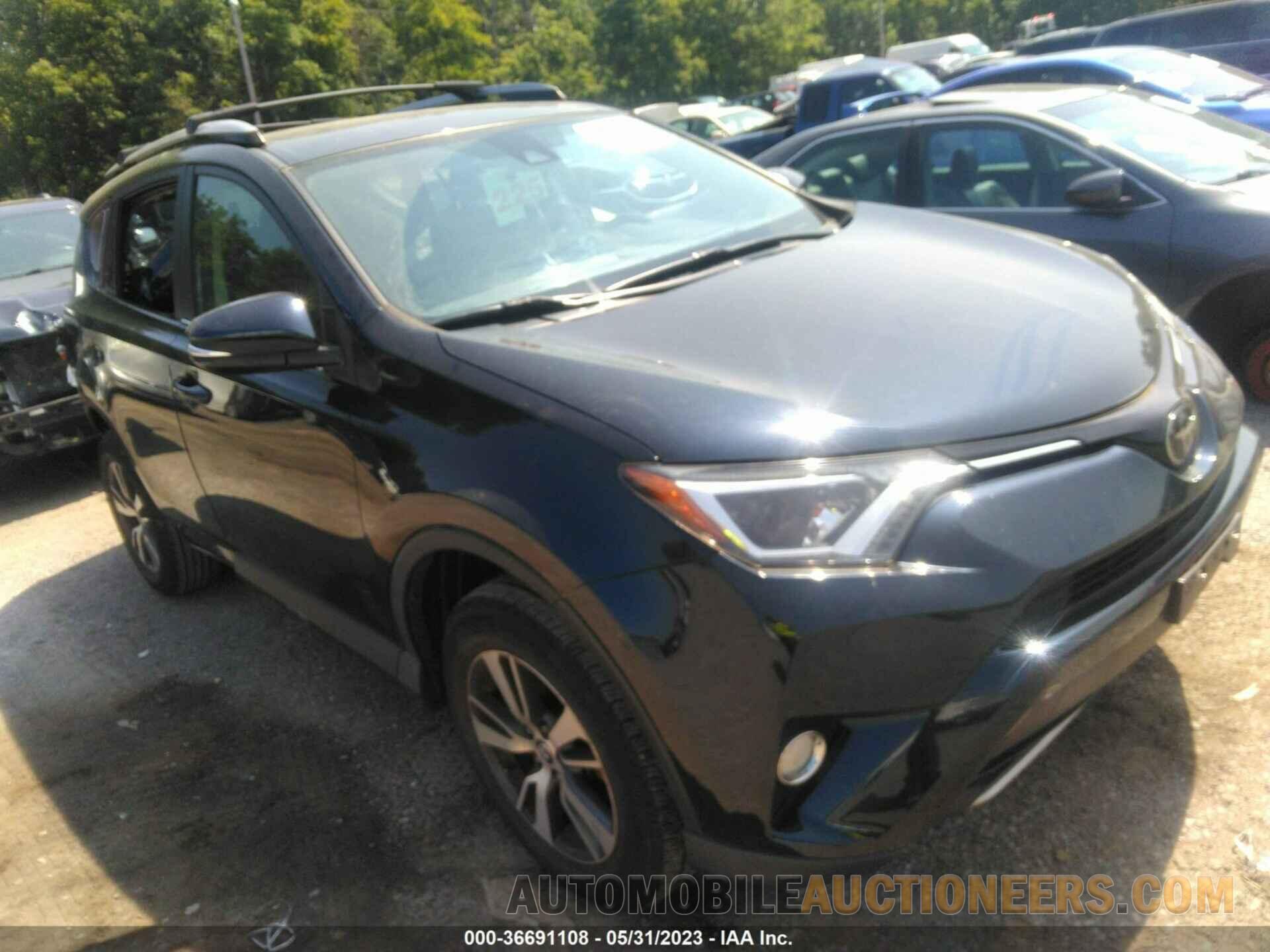 JTMRFREV1JJ212755 TOYOTA RAV4 2018