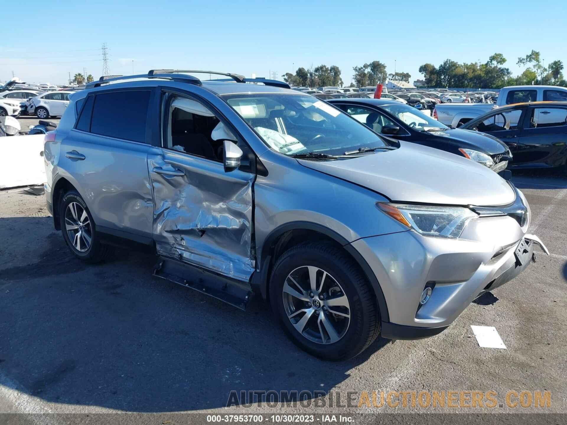 JTMRFREV1JJ229958 TOYOTA RAV4 2018