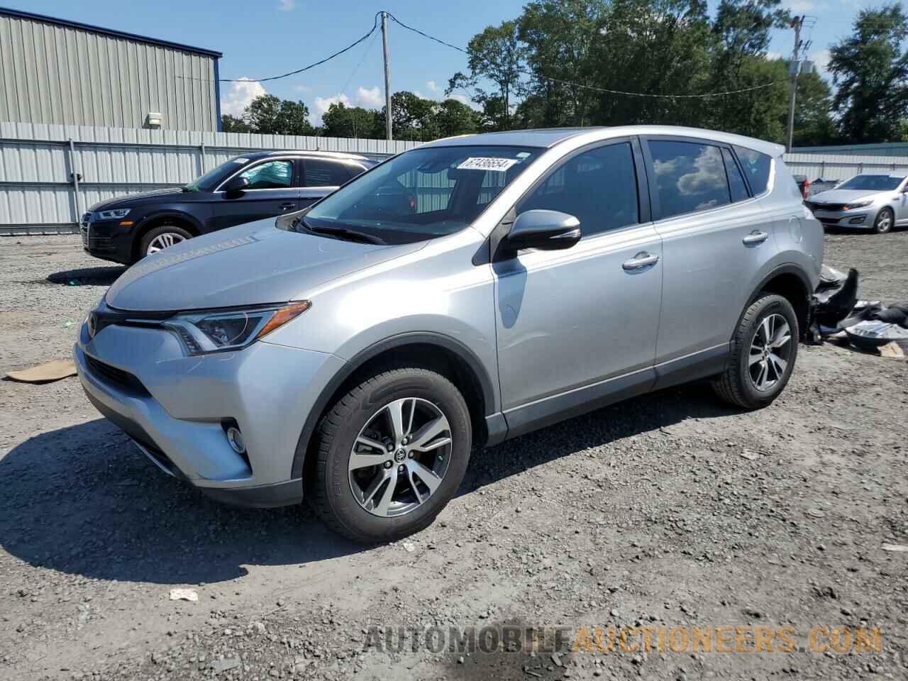 JTMRFREV1JJ237266 TOYOTA RAV4 2018