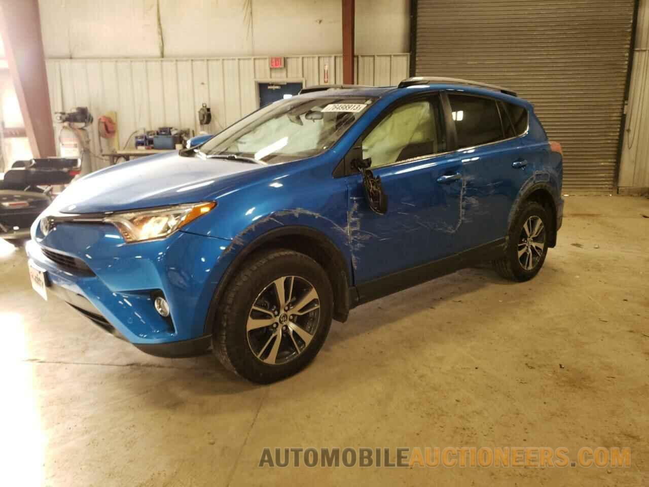 JTMRFREV1JJ256416 TOYOTA RAV4 2018