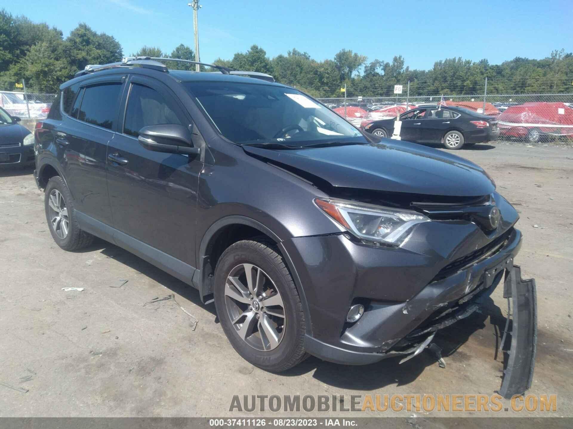 JTMRFREV1JJ725990 TOYOTA RAV4 2018