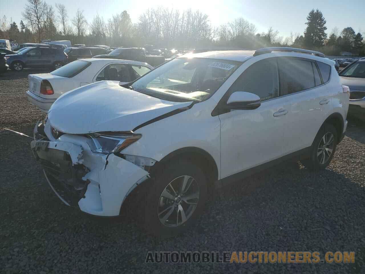 JTMRFREV1JJ726315 TOYOTA RAV4 2018