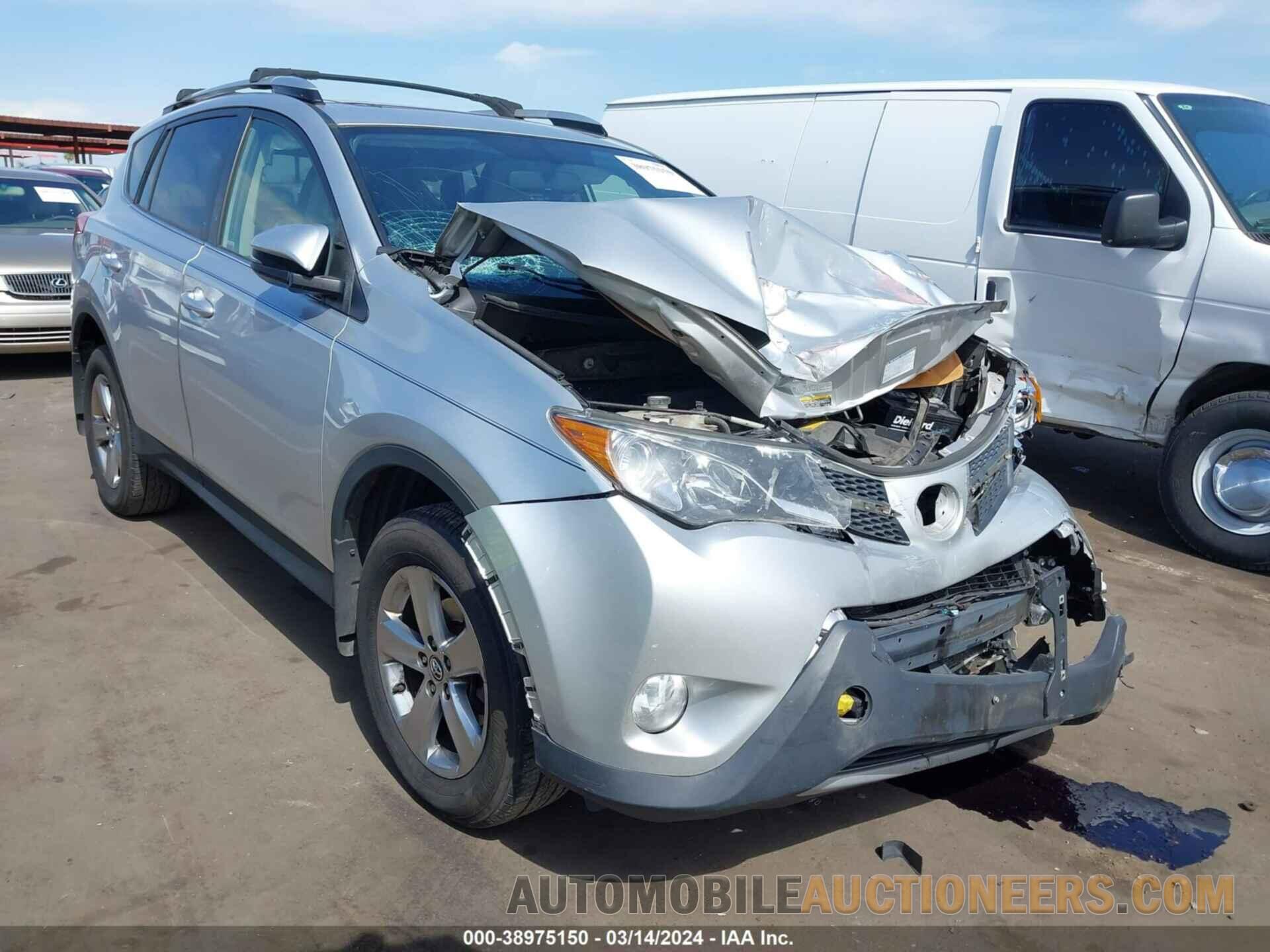 JTMRFREV2FD121127 TOYOTA RAV4 2015