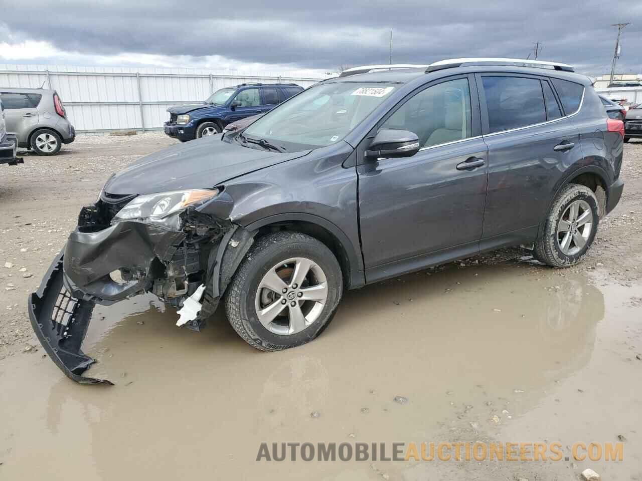 JTMRFREV2FD161353 TOYOTA RAV4 2015