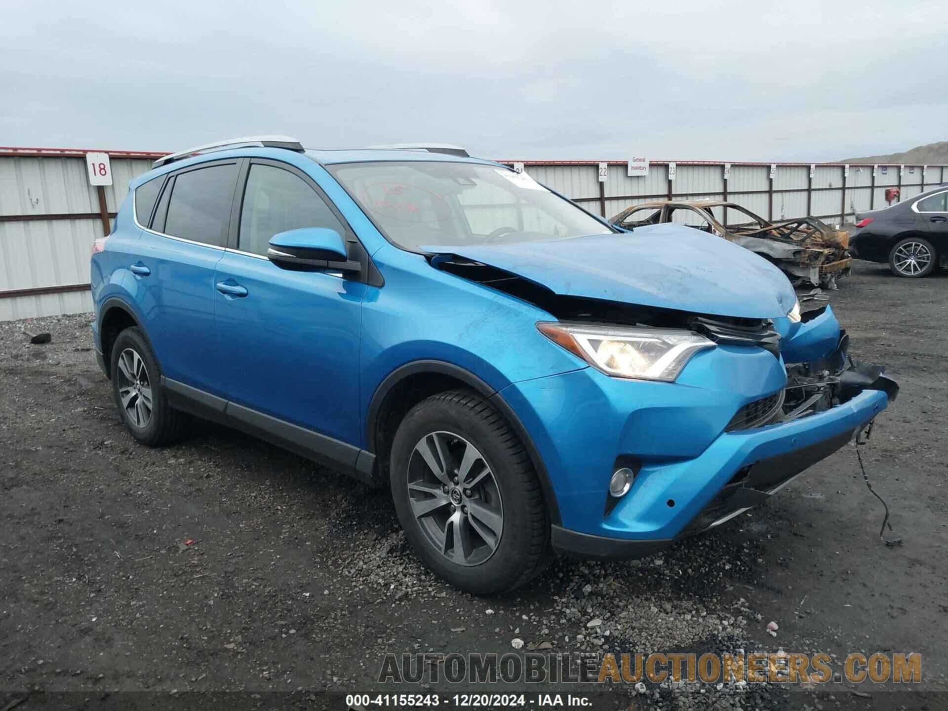 JTMRFREV2HD198454 TOYOTA RAV4 2017