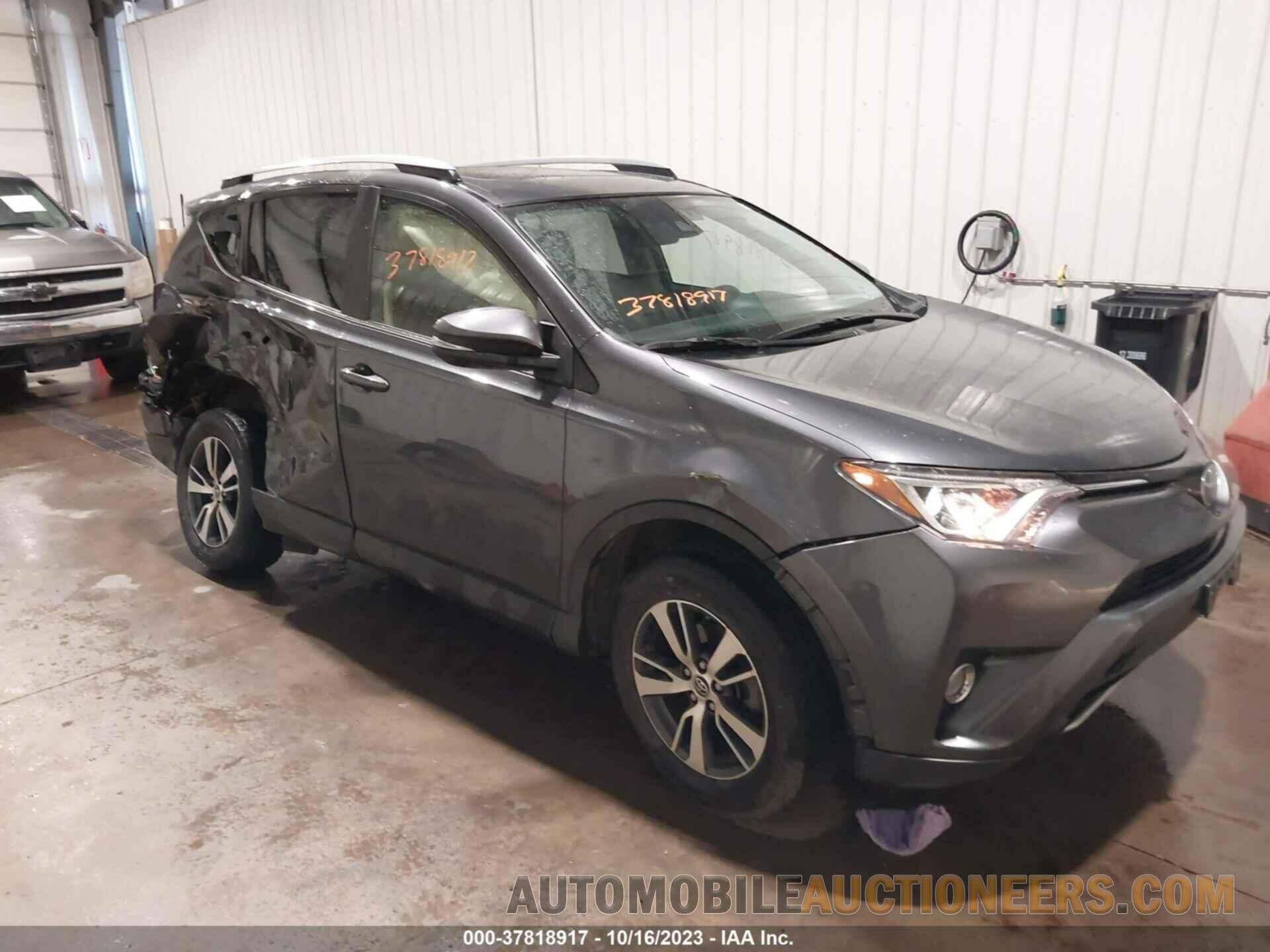 JTMRFREV2HD210098 TOYOTA RAV4 2017