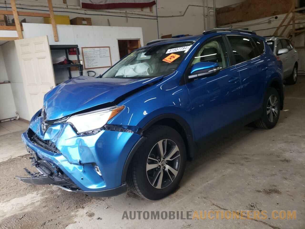 JTMRFREV2HJ111346 TOYOTA RAV4 2017