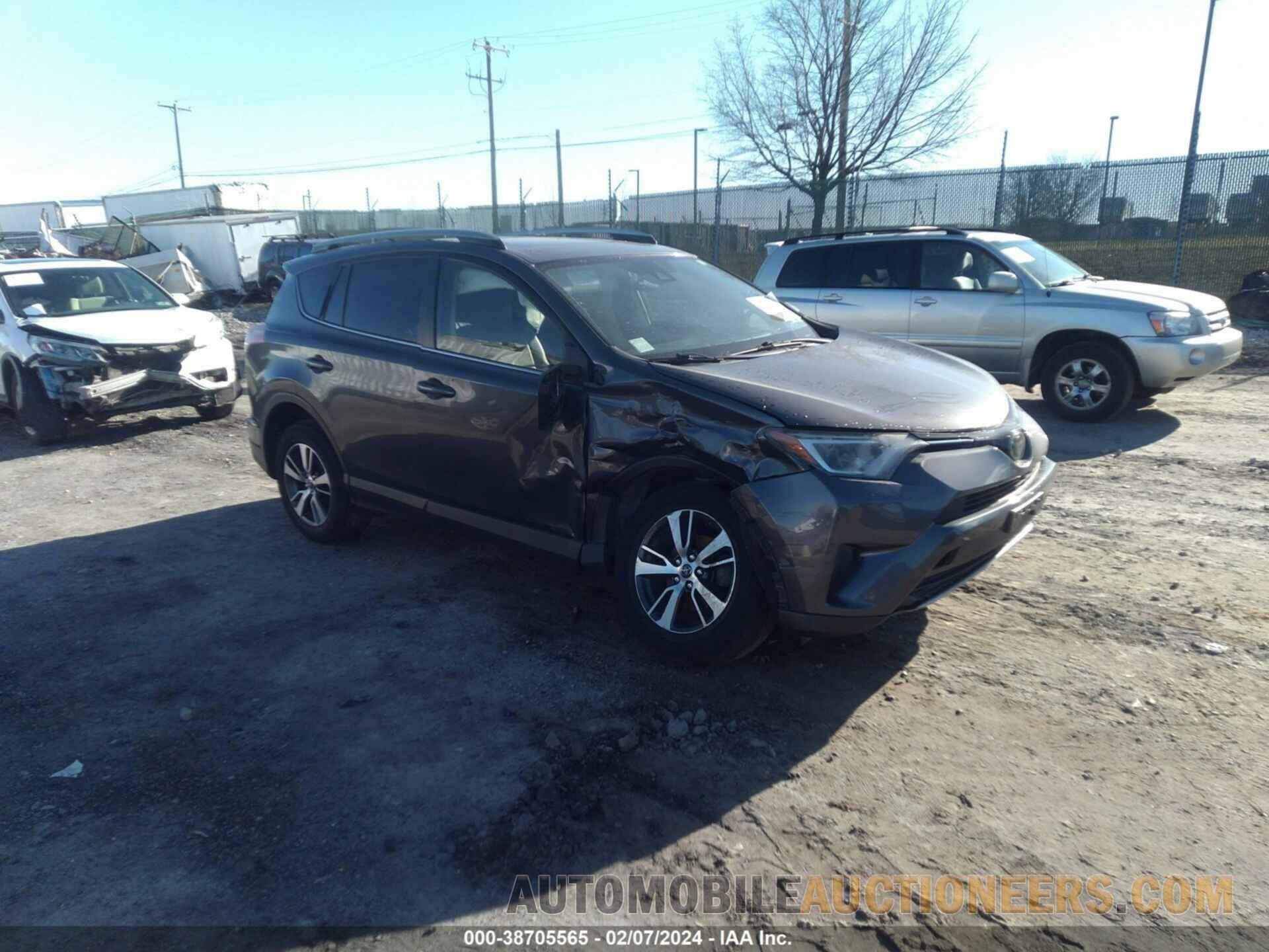 JTMRFREV2HJ113386 TOYOTA RAV4 2017