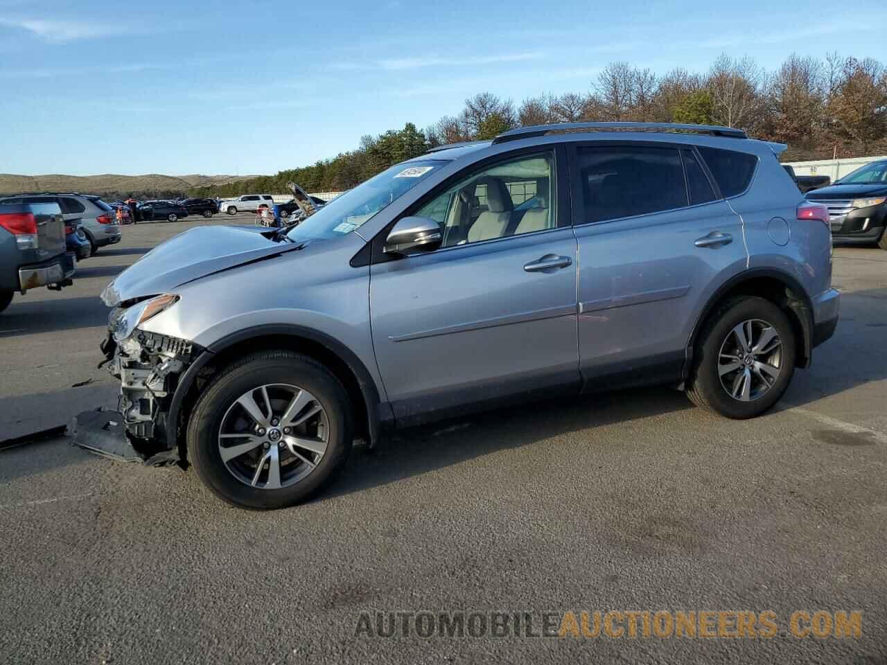 JTMRFREV2JD236562 TOYOTA RAV4 2018