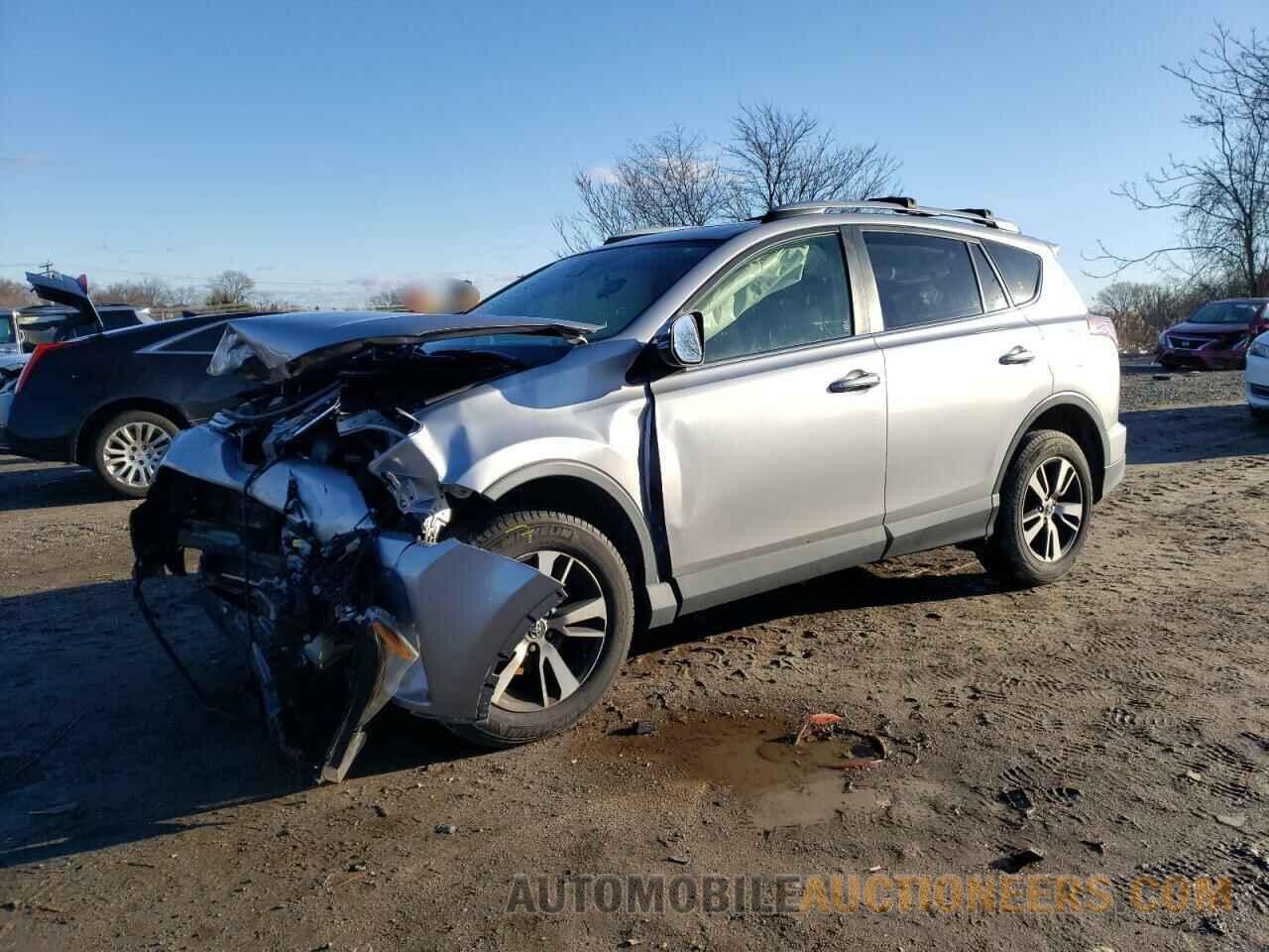 JTMRFREV2JD250624 TOYOTA RAV4 2018