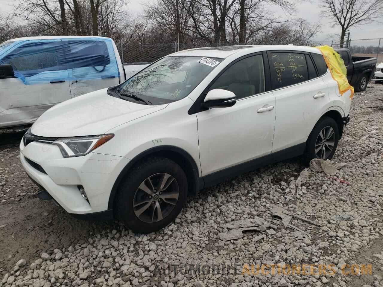 JTMRFREV2JJ196744 TOYOTA RAV4 2018