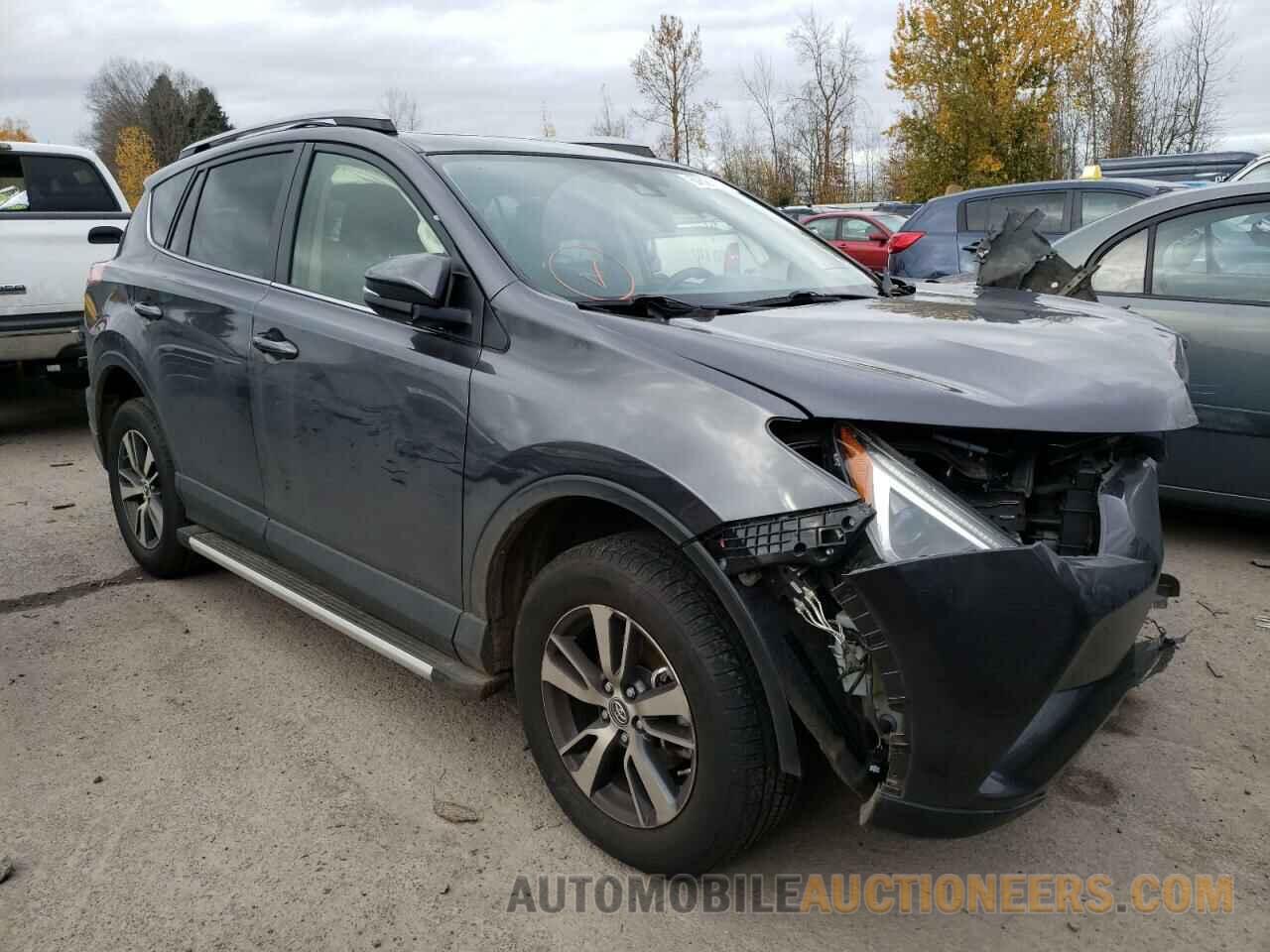 JTMRFREV2JJ233923 TOYOTA RAV4 2018