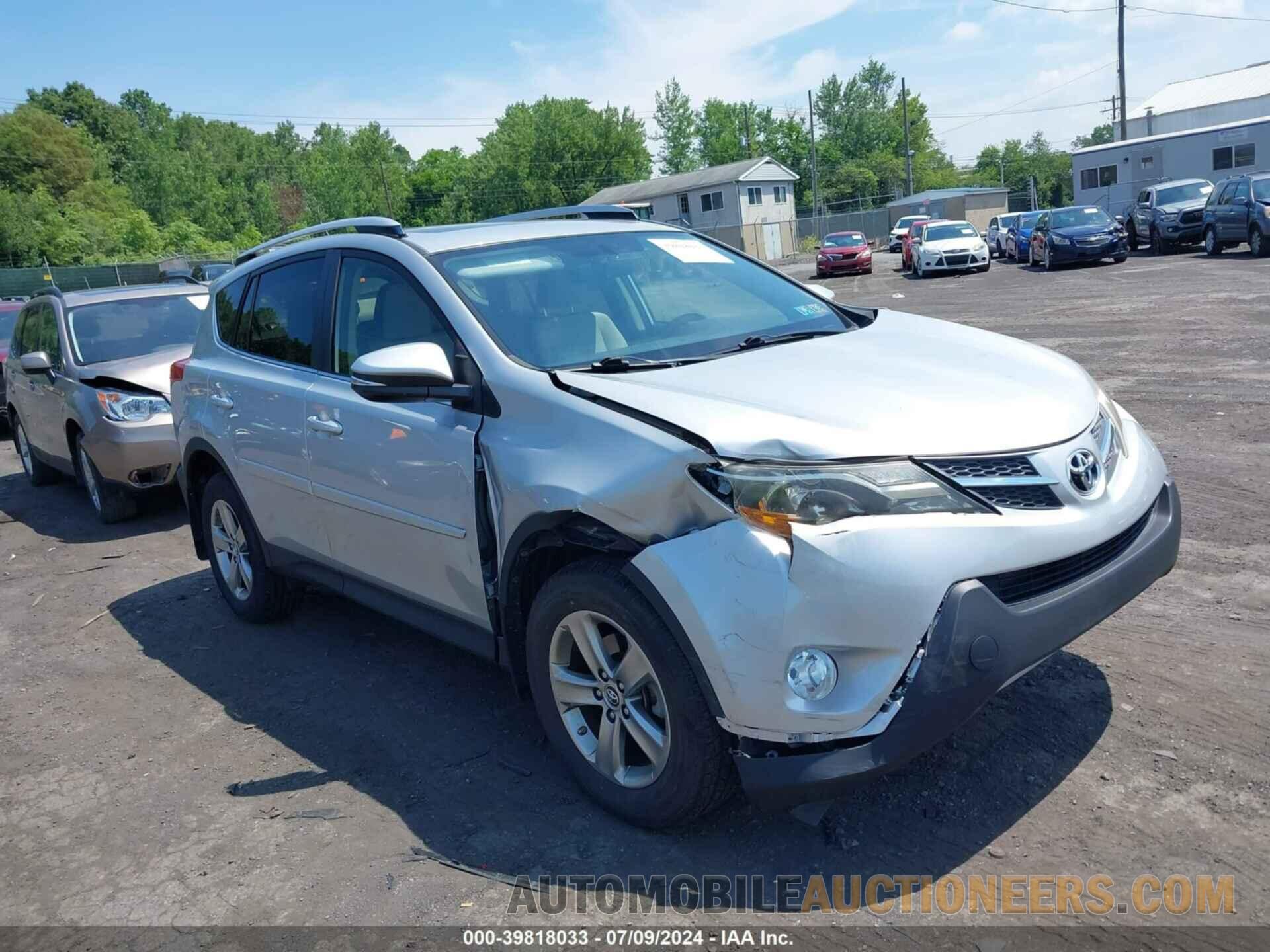 JTMRFREV3FJ023970 TOYOTA RAV4 2015