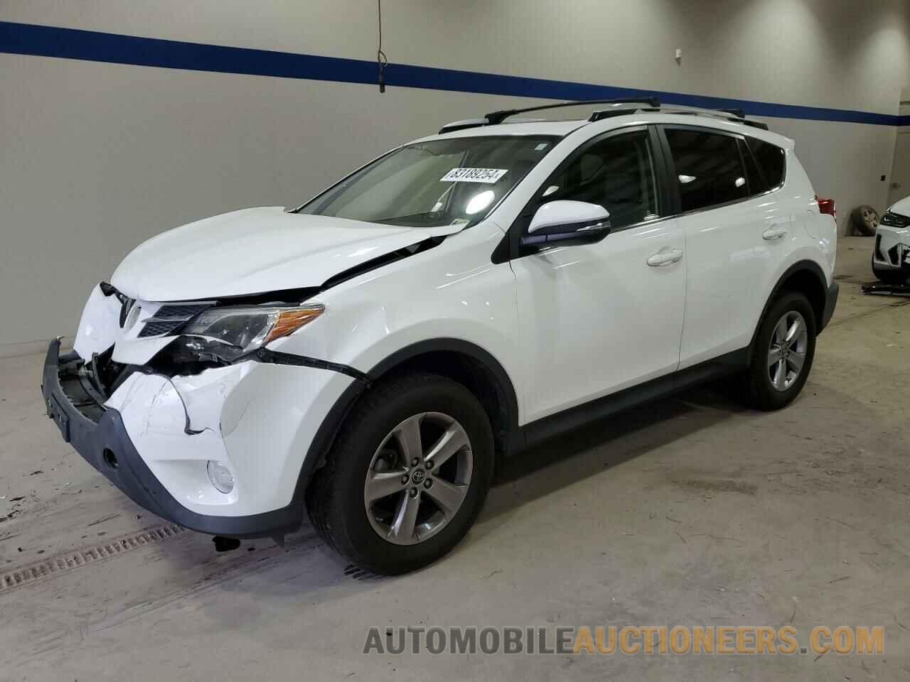 JTMRFREV3FJ043698 TOYOTA RAV4 2015