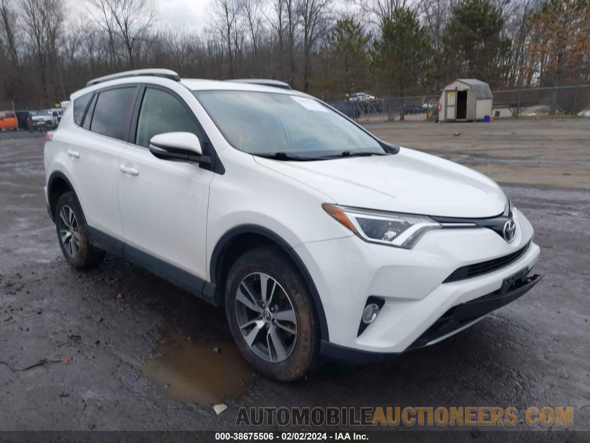 JTMRFREV3GJ092160 TOYOTA RAV4 2016