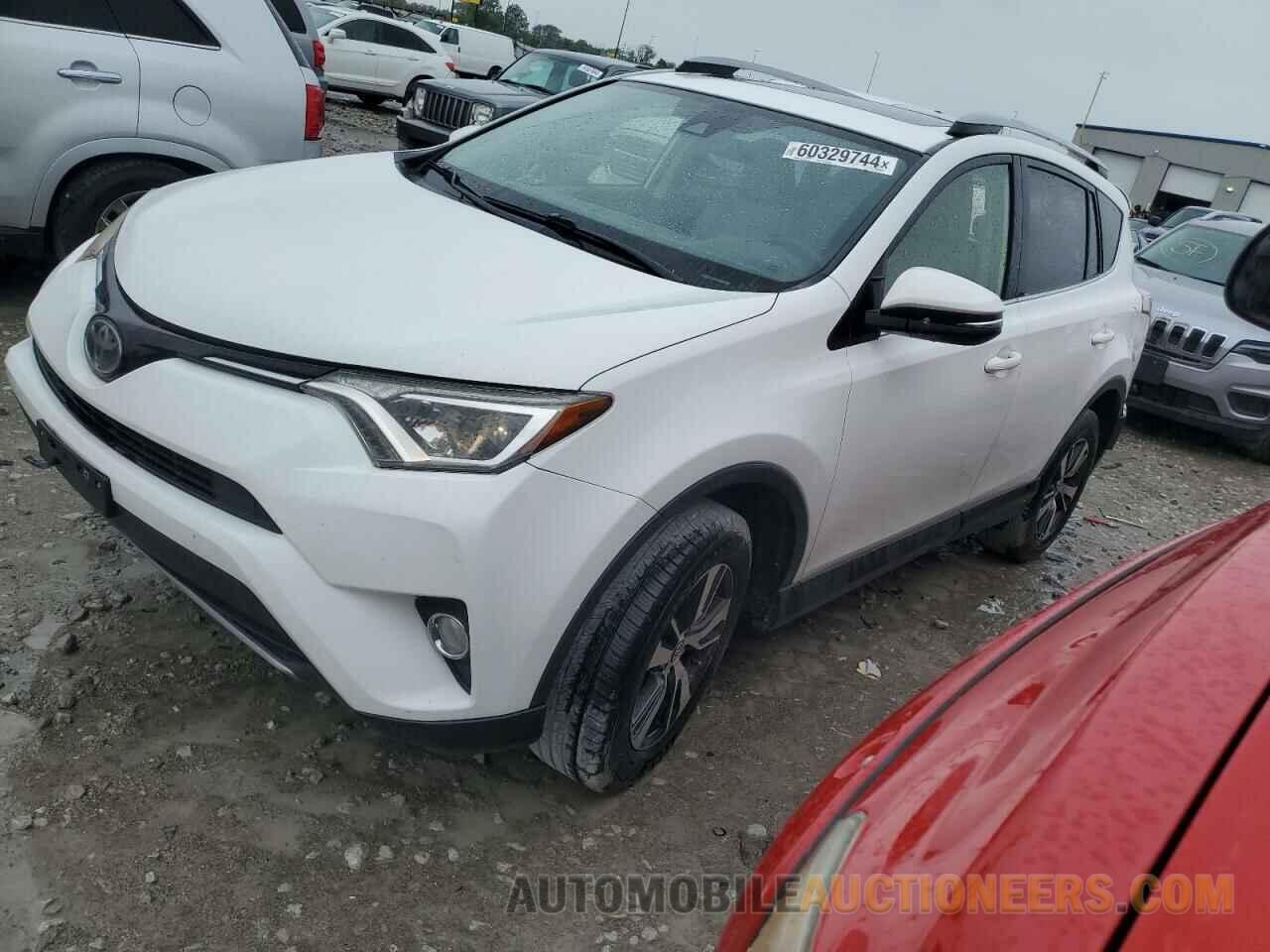 JTMRFREV3HD220560 TOYOTA RAV4 2017