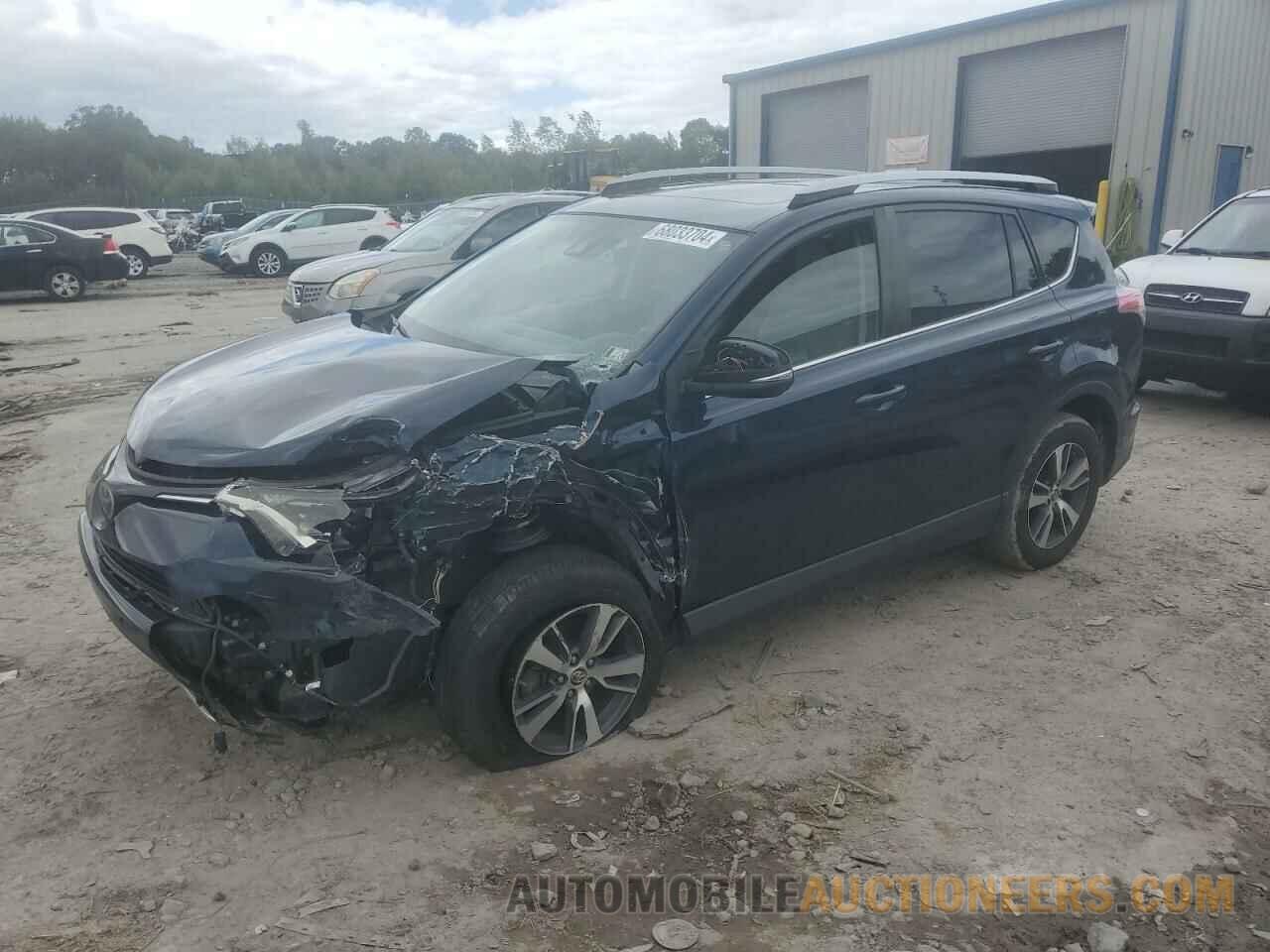 JTMRFREV3HJ107080 TOYOTA RAV4 2017