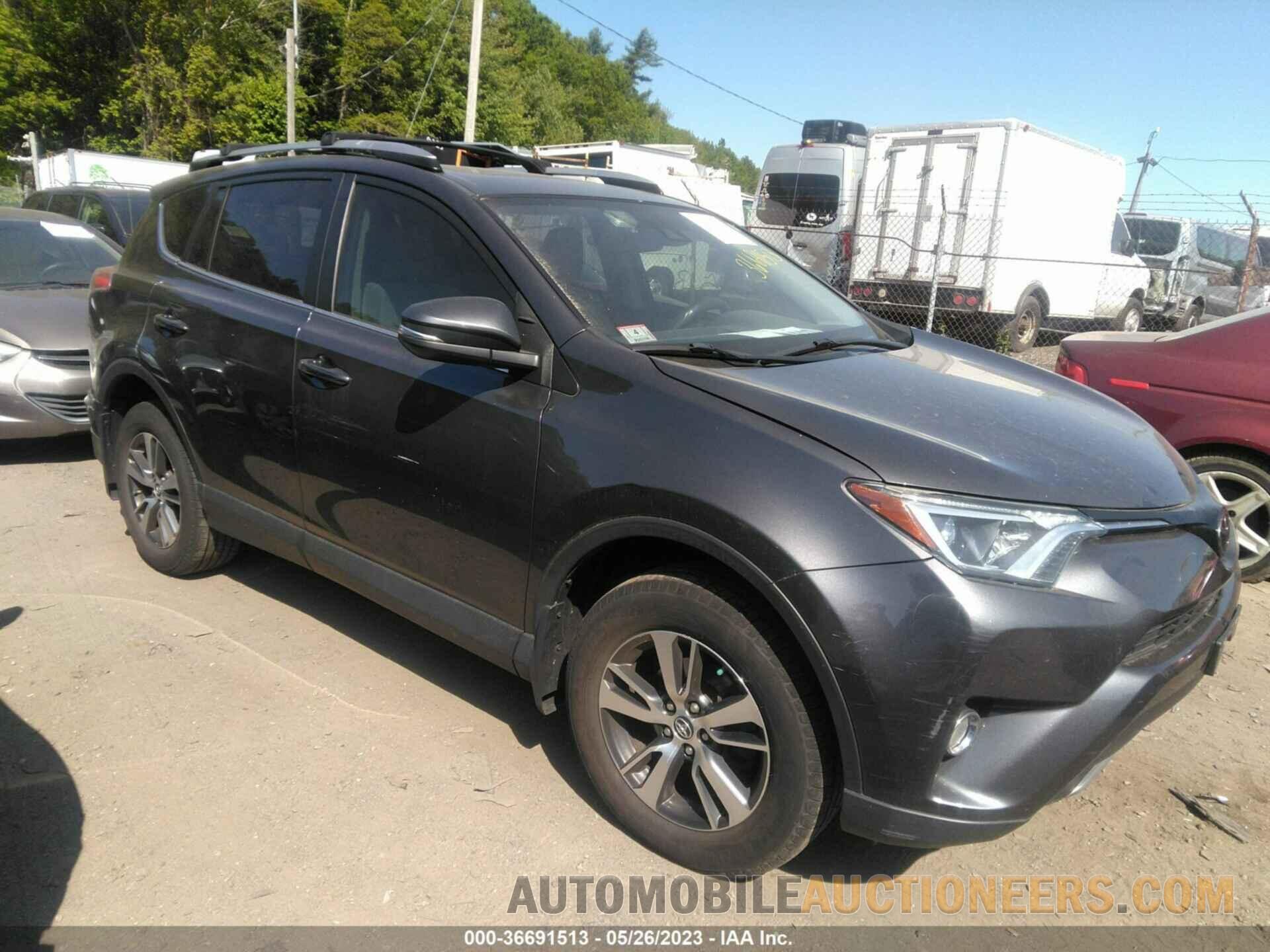 JTMRFREV3HJ109864 TOYOTA RAV4 2017