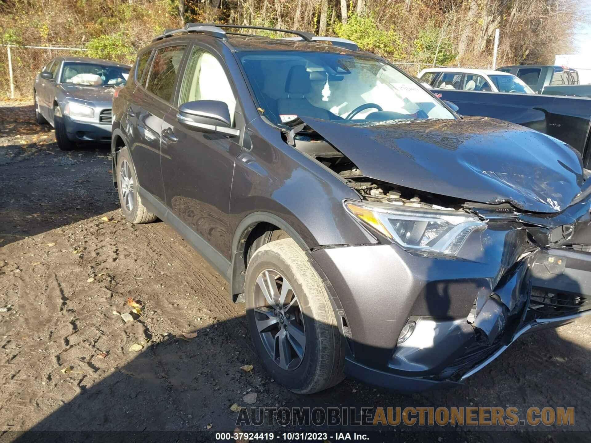 JTMRFREV3HJ124431 TOYOTA RAV4 2017