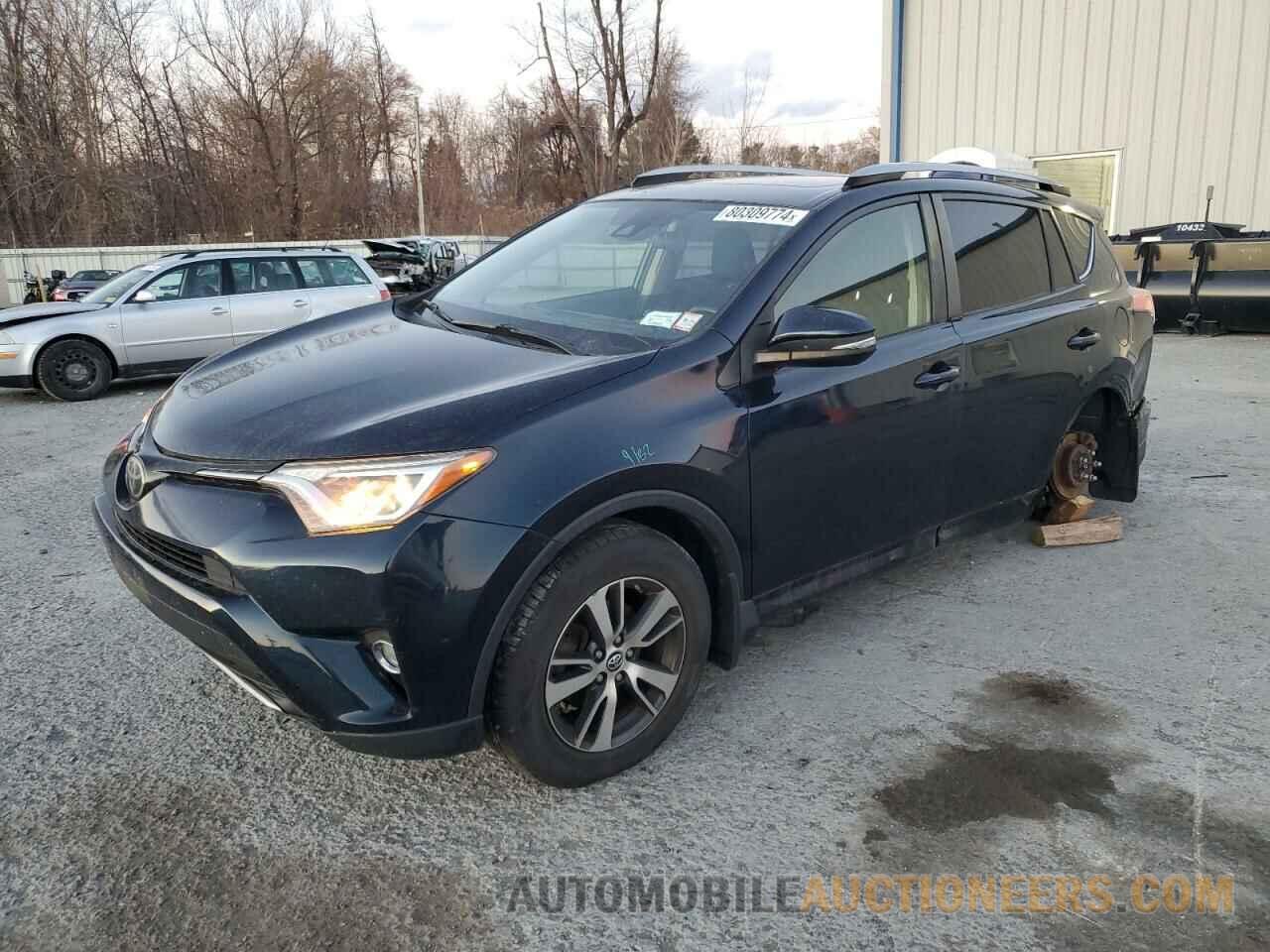 JTMRFREV3HJ172124 TOYOTA RAV4 2017