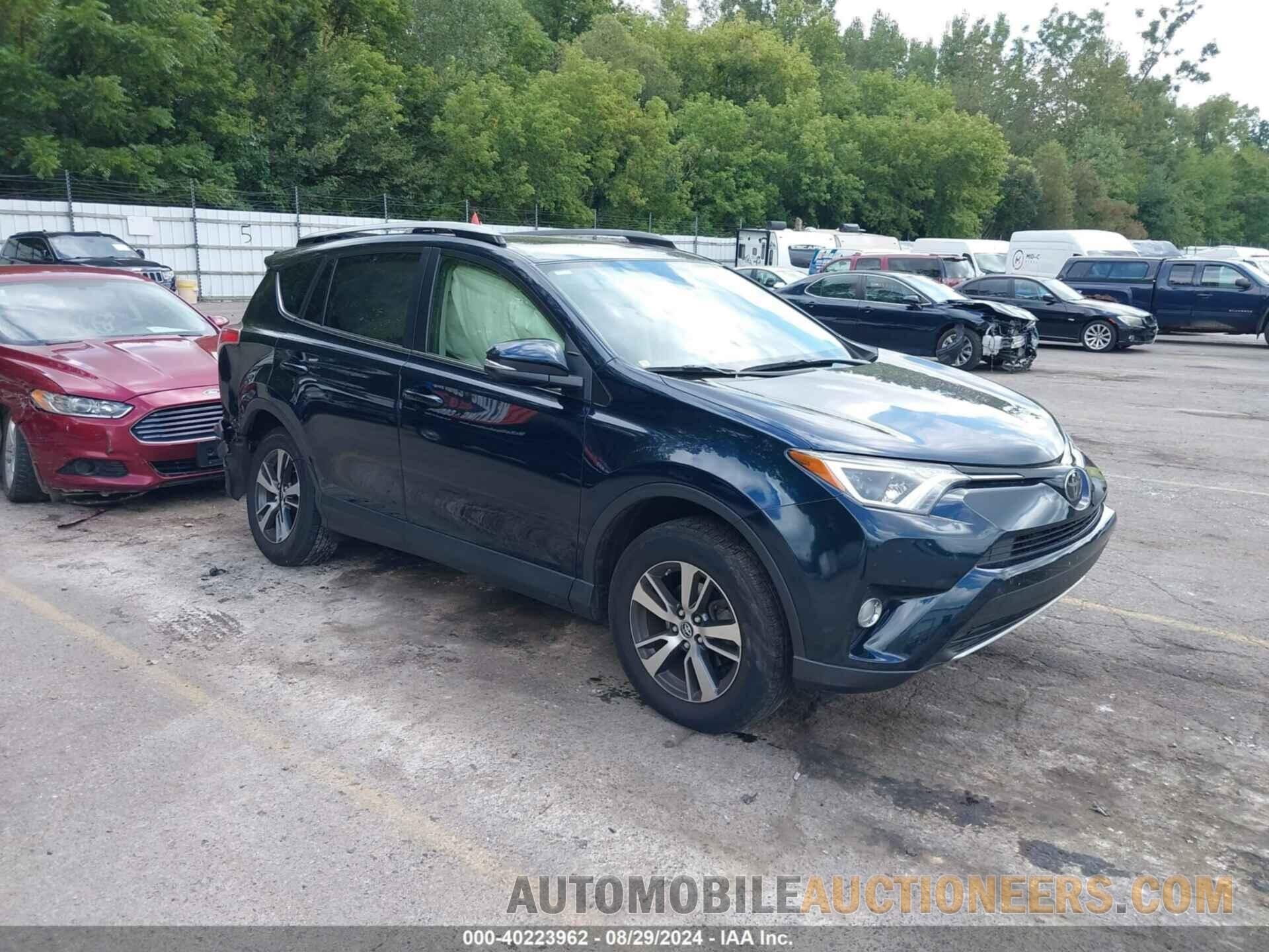 JTMRFREV3HJ714340 TOYOTA RAV4 2017