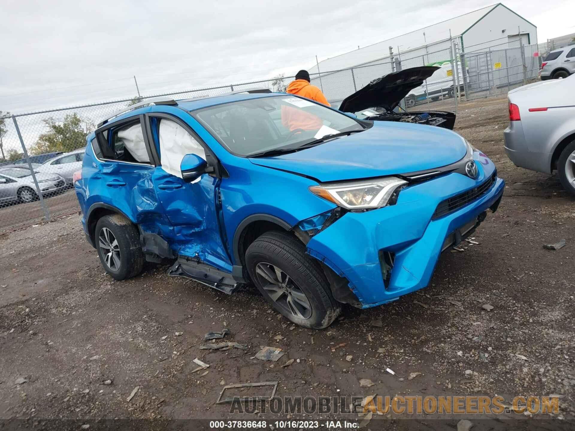 JTMRFREV3JD245772 TOYOTA RAV4 2018