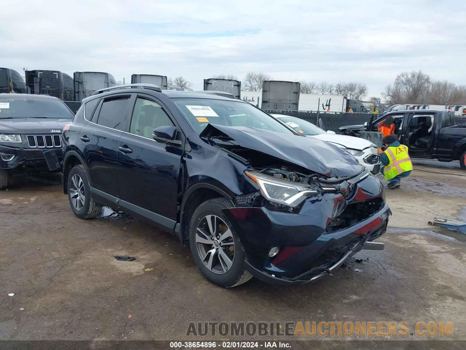 JTMRFREV3JD253774 TOYOTA RAV4 2018