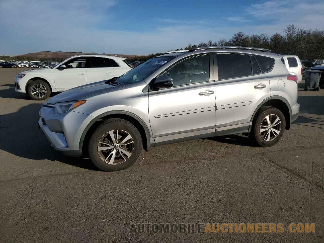 JTMRFREV3JJ220162 TOYOTA RAV4 2018