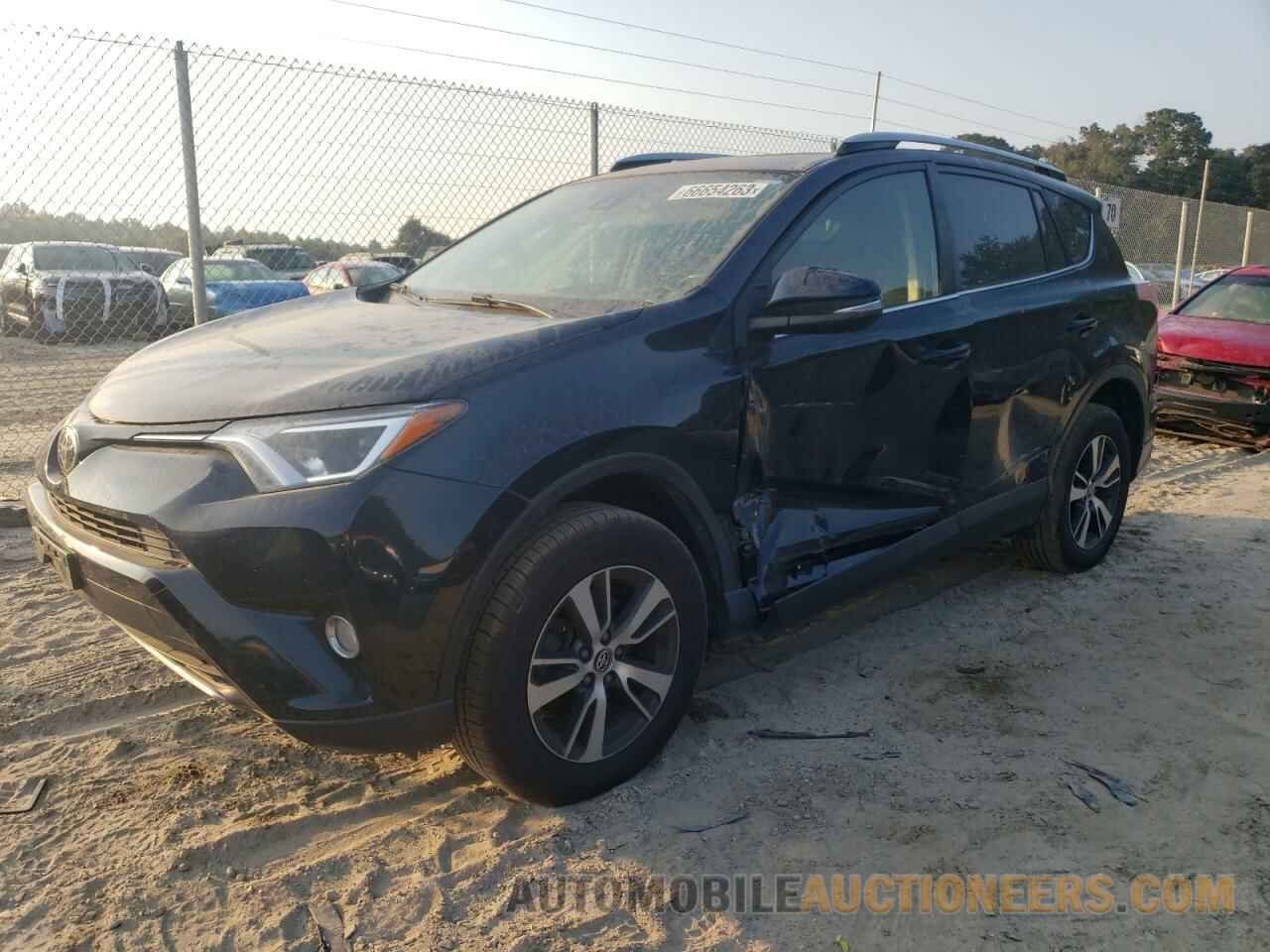 JTMRFREV3JJ725165 TOYOTA RAV4 2018