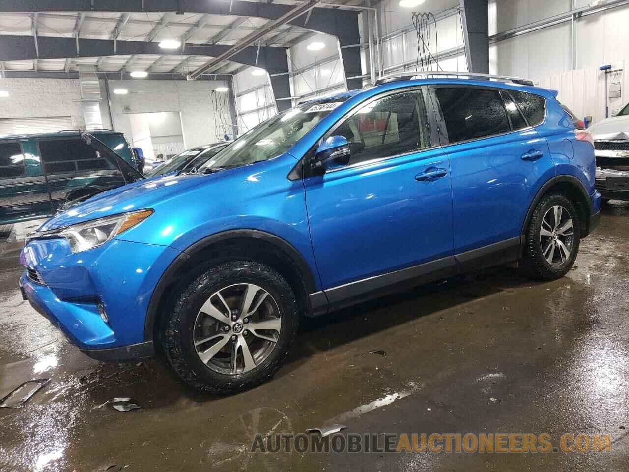 JTMRFREV3JJ735761 TOYOTA RAV4 2018