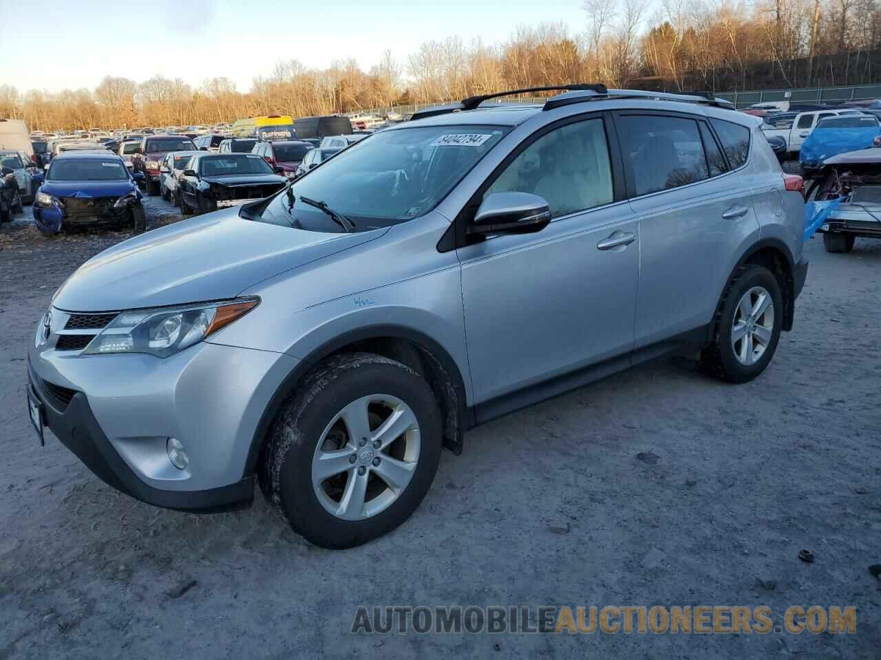 JTMRFREV4ED074116 TOYOTA RAV4 2014