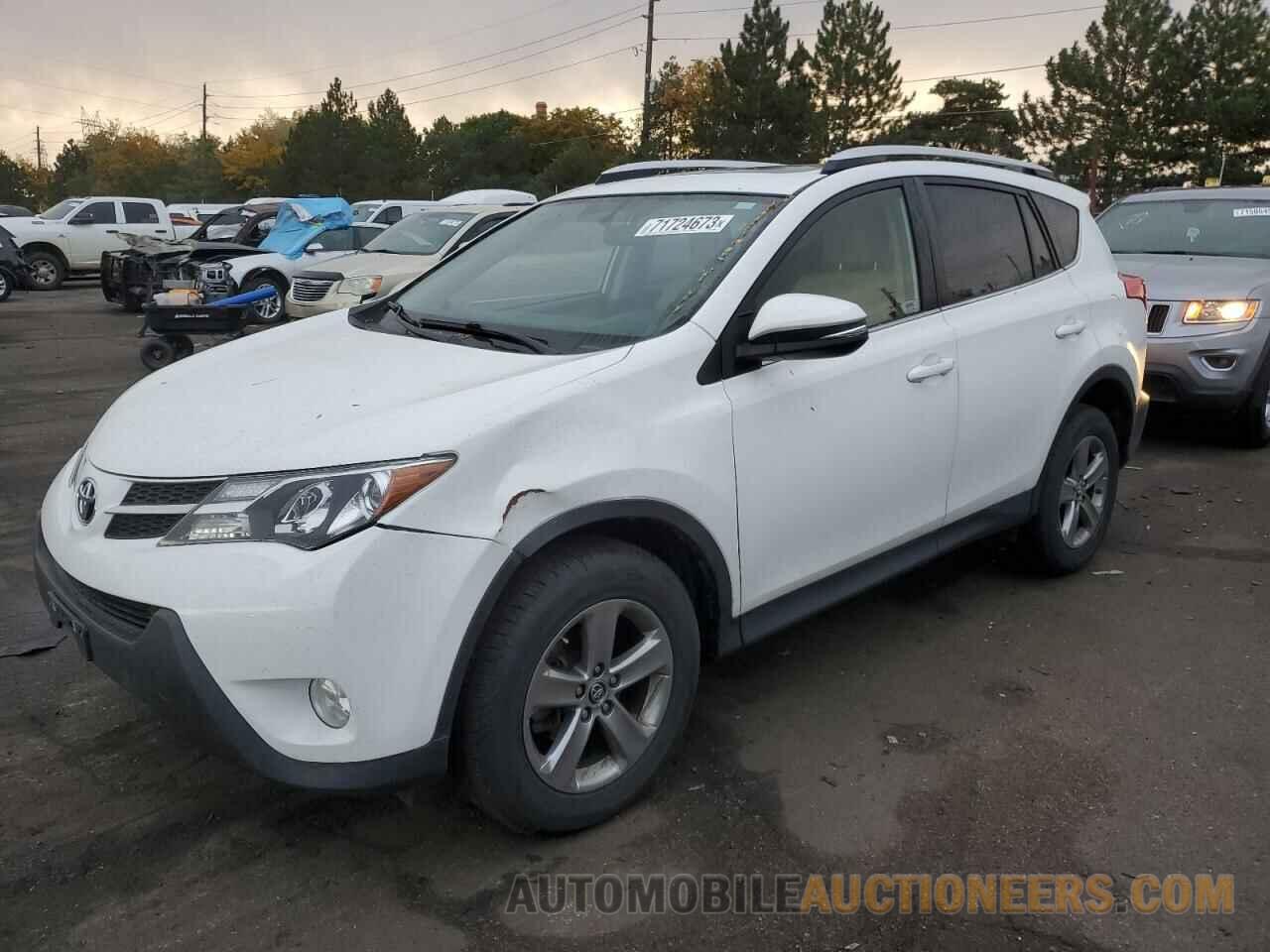 JTMRFREV4FJ035500 TOYOTA RAV4 2015