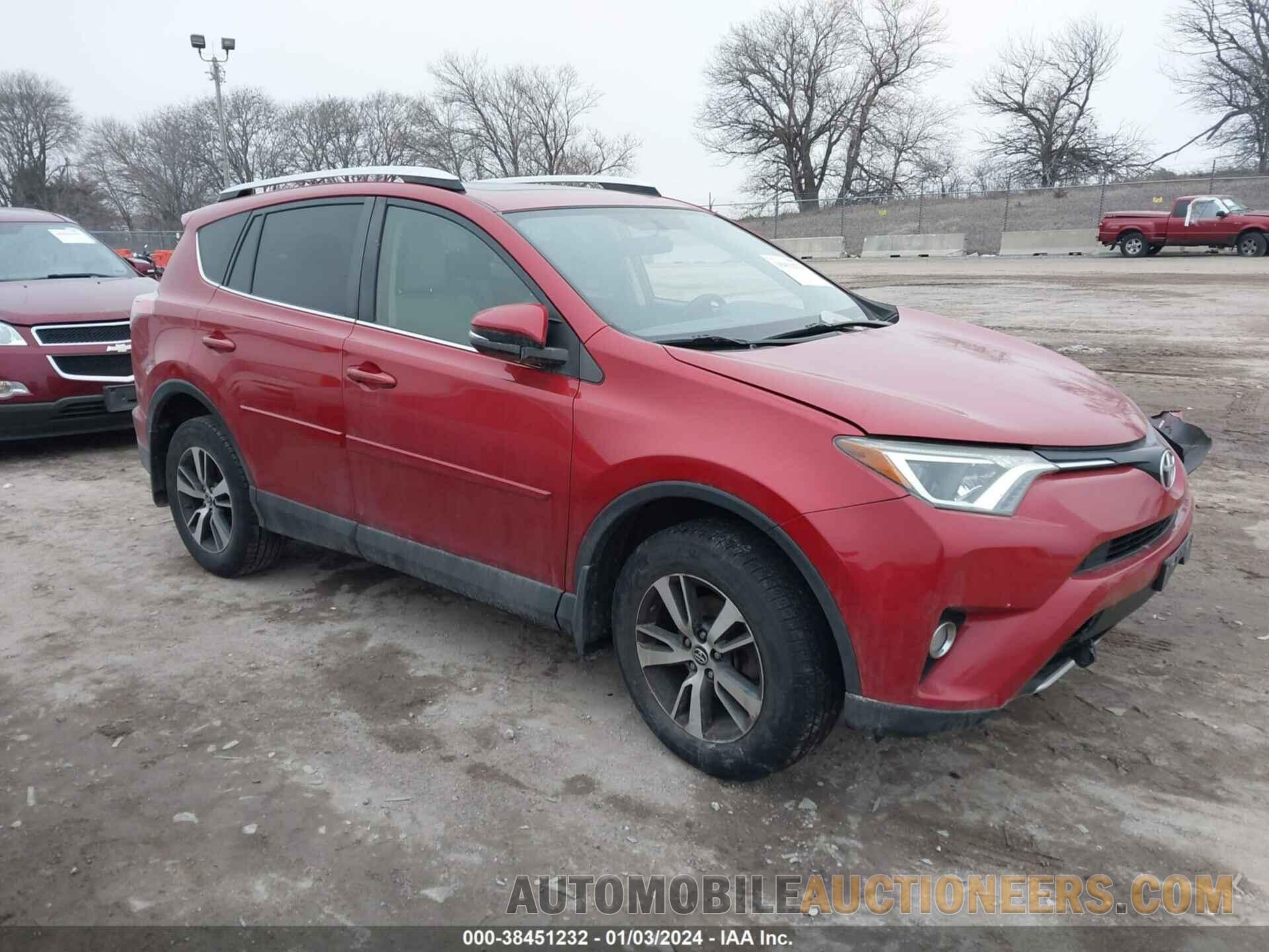 JTMRFREV4GJ101772 TOYOTA RAV4 2016