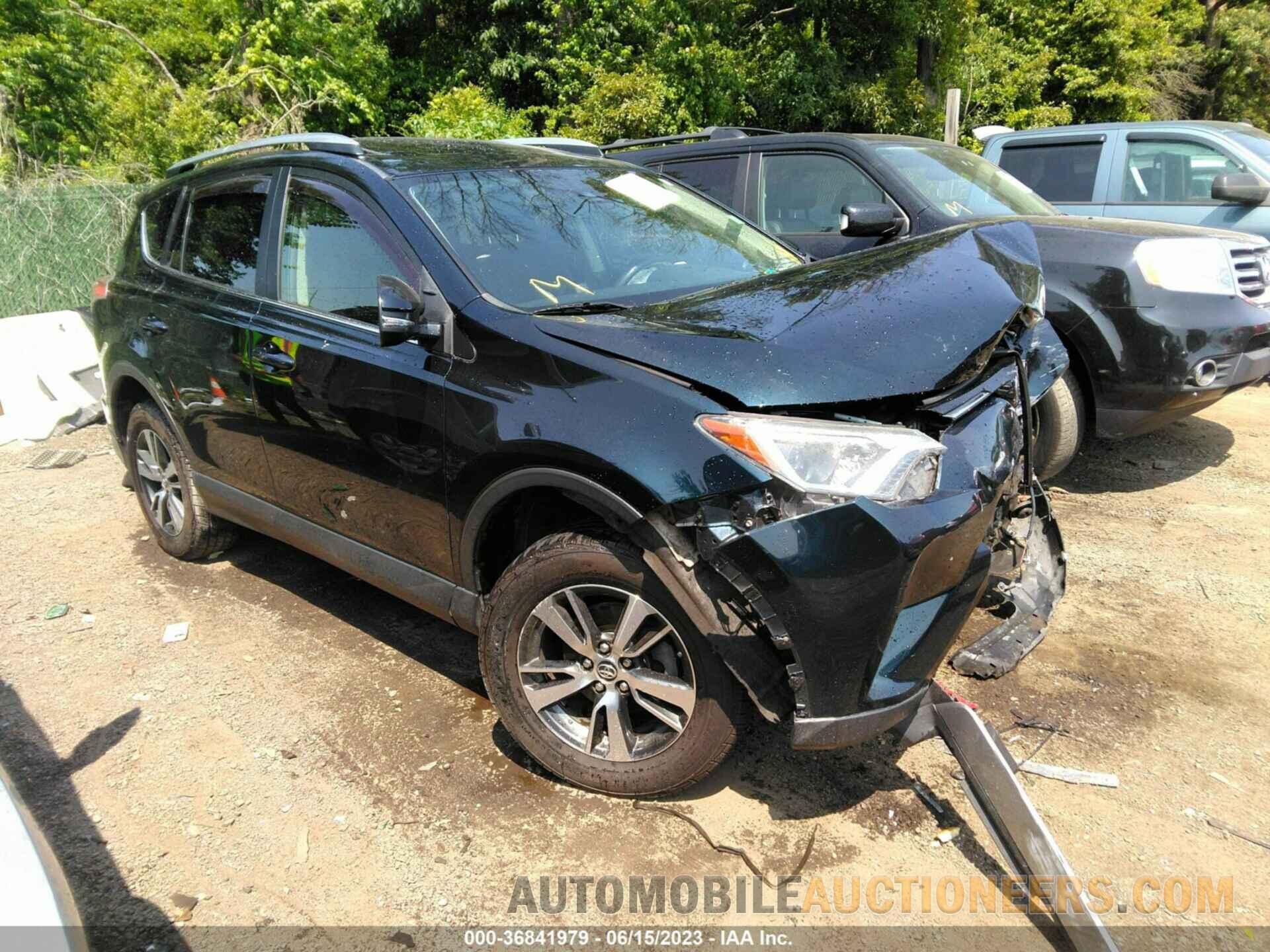 JTMRFREV4HD220468 TOYOTA RAV4 2017