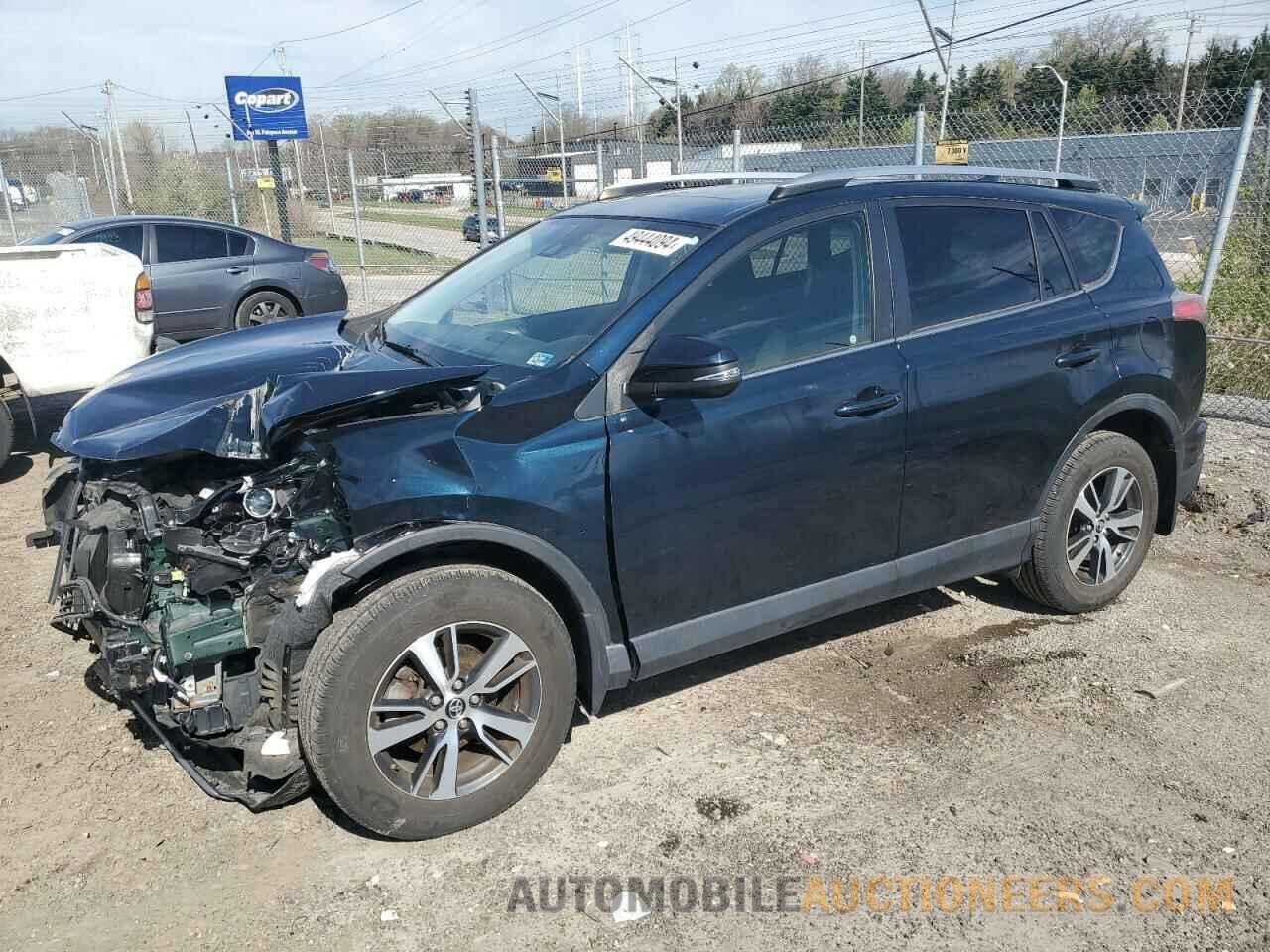 JTMRFREV4HJ104706 TOYOTA RAV4 2017