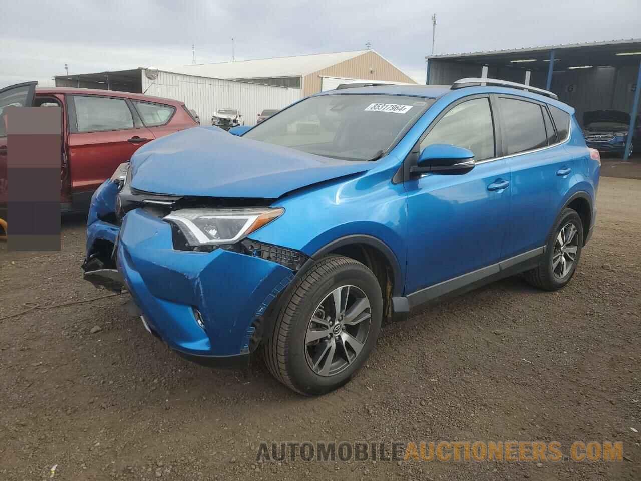 JTMRFREV4HJ119464 TOYOTA RAV4 2017