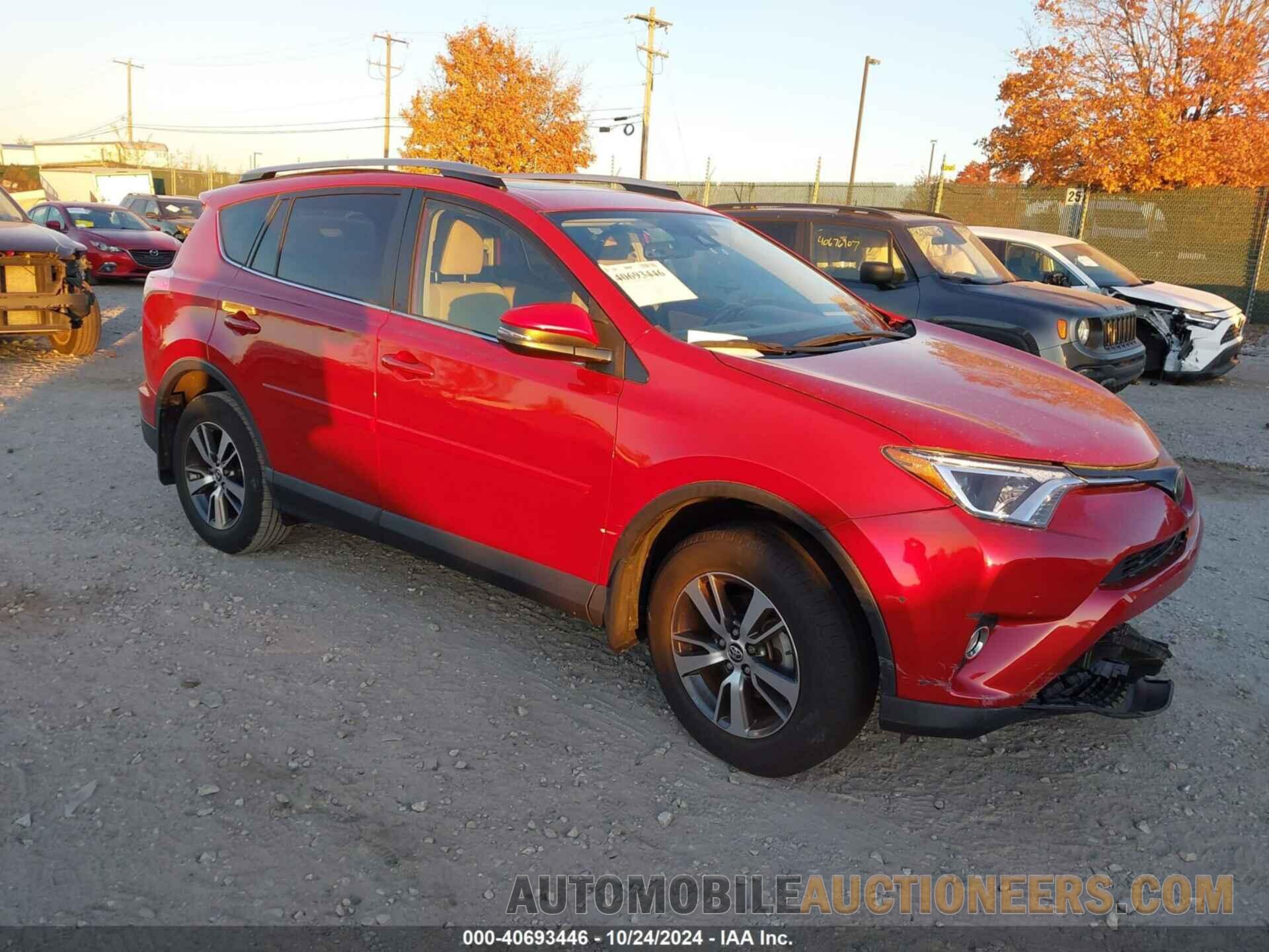 JTMRFREV4HJ138225 TOYOTA RAV4 2017