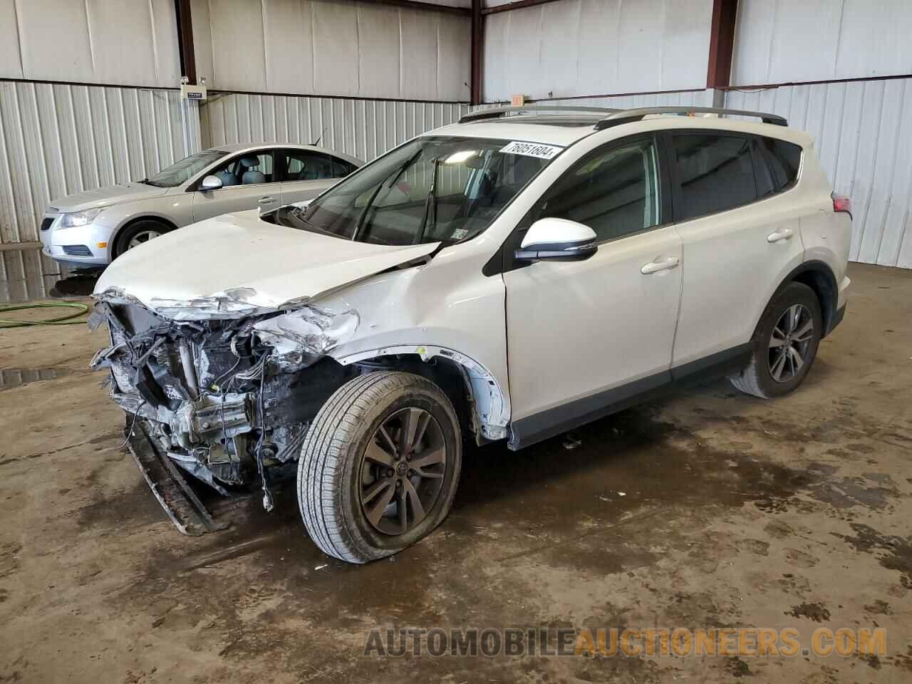 JTMRFREV4HJ704741 TOYOTA RAV4 2017