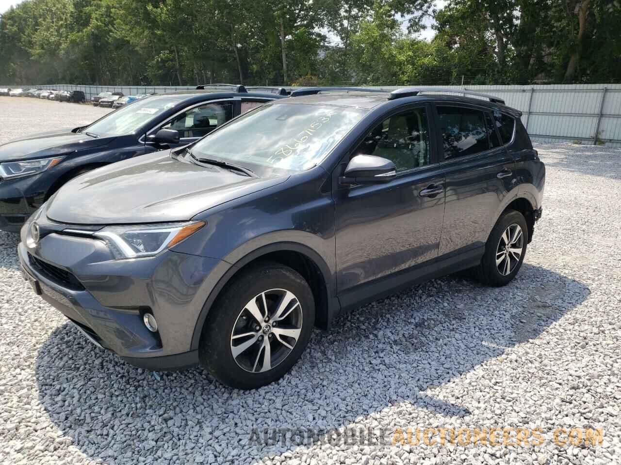 JTMRFREV4HJ709504 TOYOTA RAV4 2017