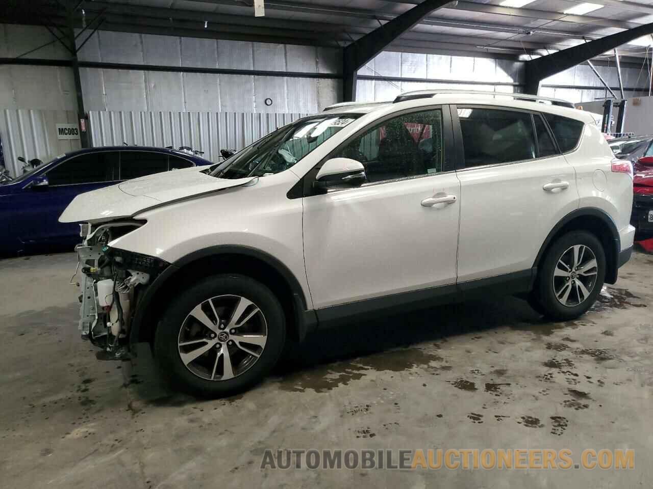 JTMRFREV4JD222176 TOYOTA RAV4 2018