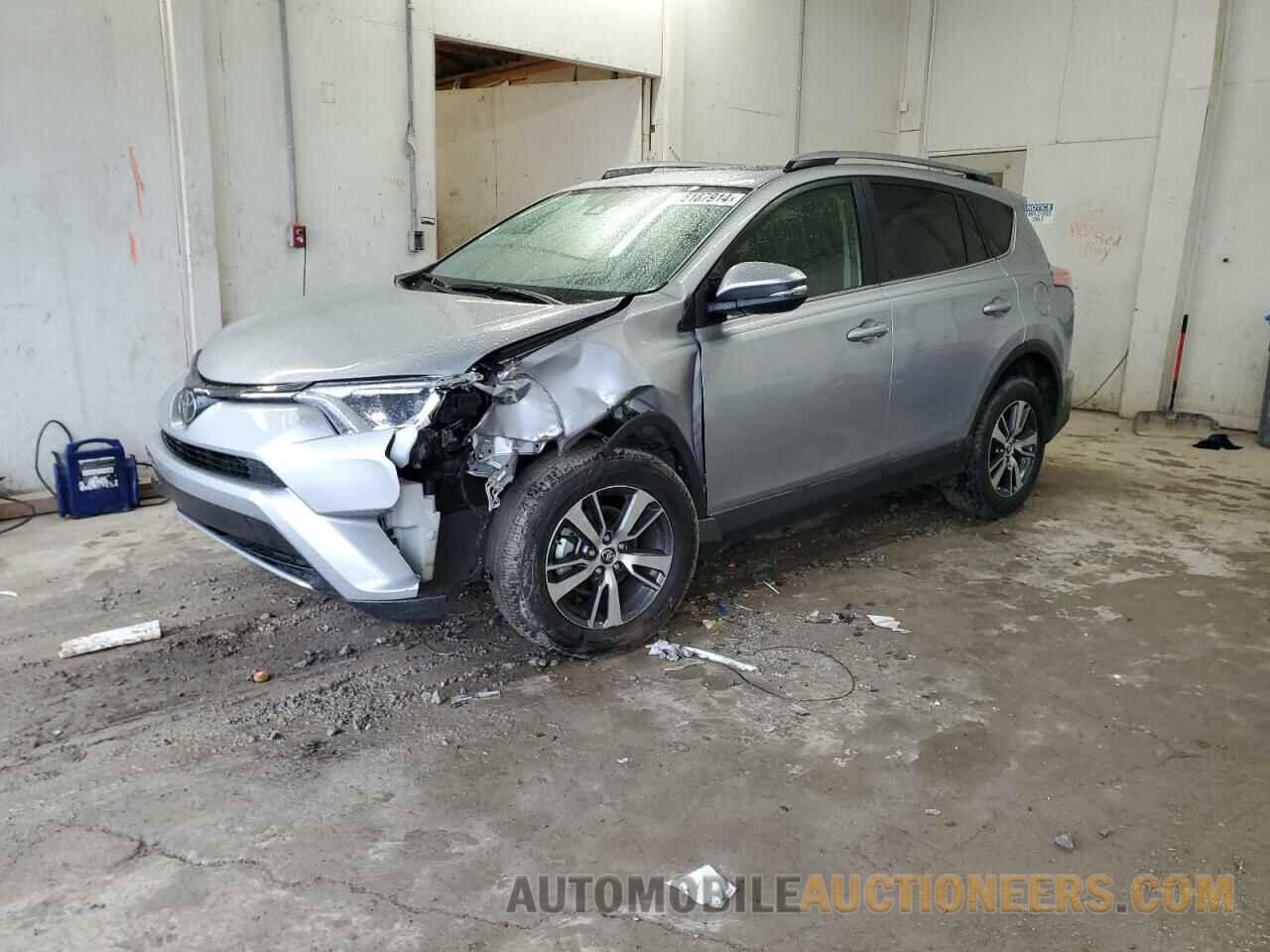 JTMRFREV4JD252245 TOYOTA RAV4 2018