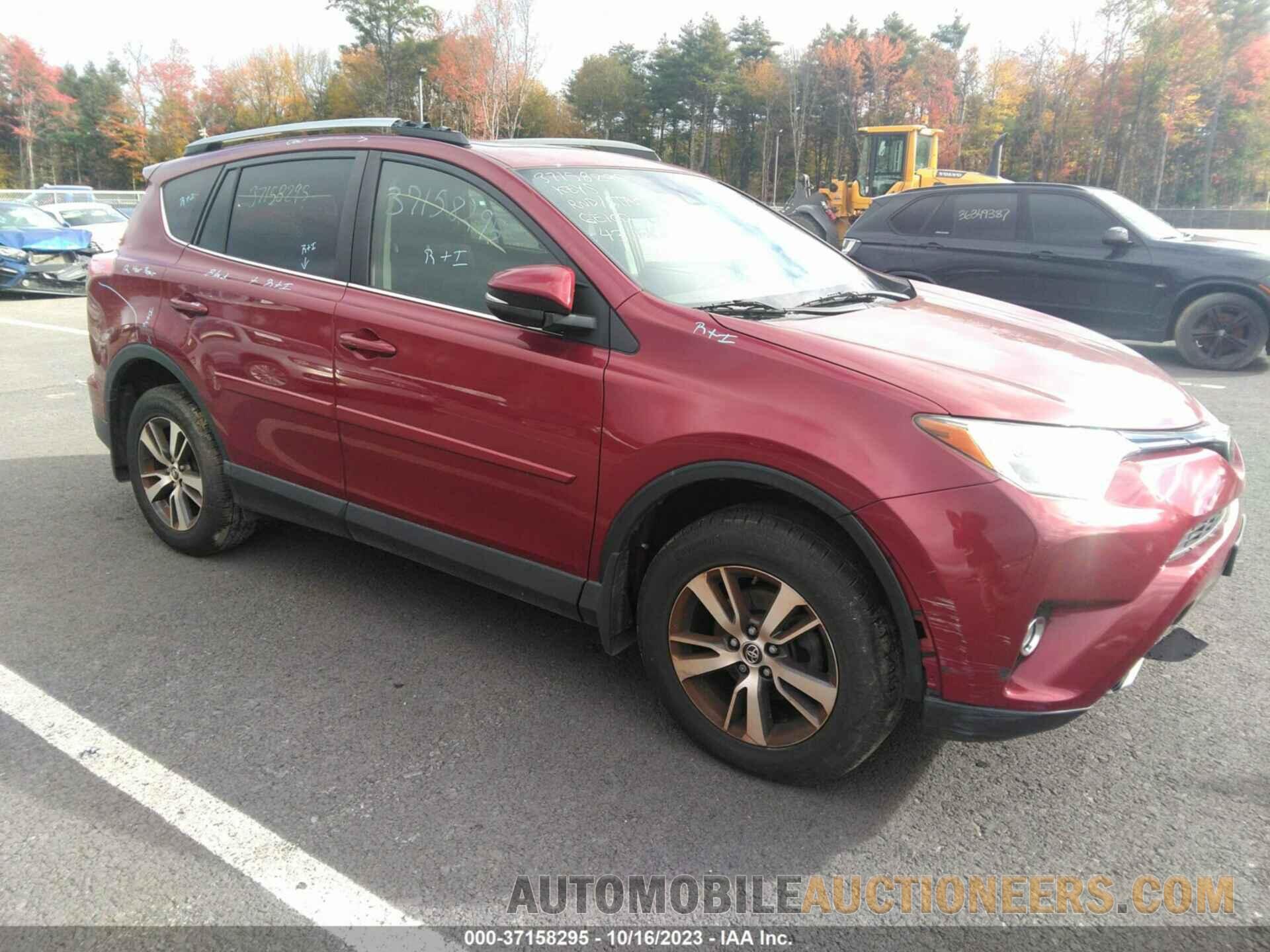 JTMRFREV4JD256635 TOYOTA RAV4 2018