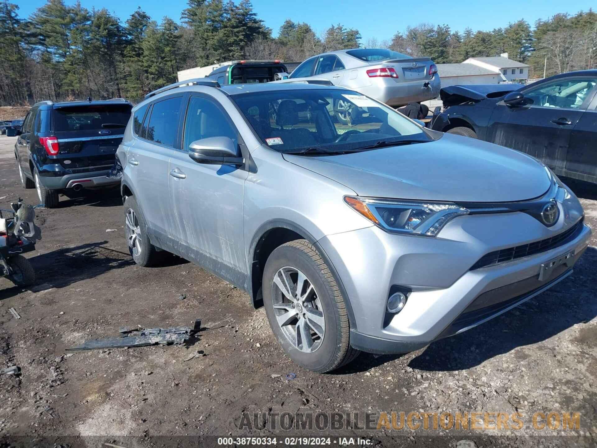 JTMRFREV4JJ194915 TOYOTA RAV4 2018